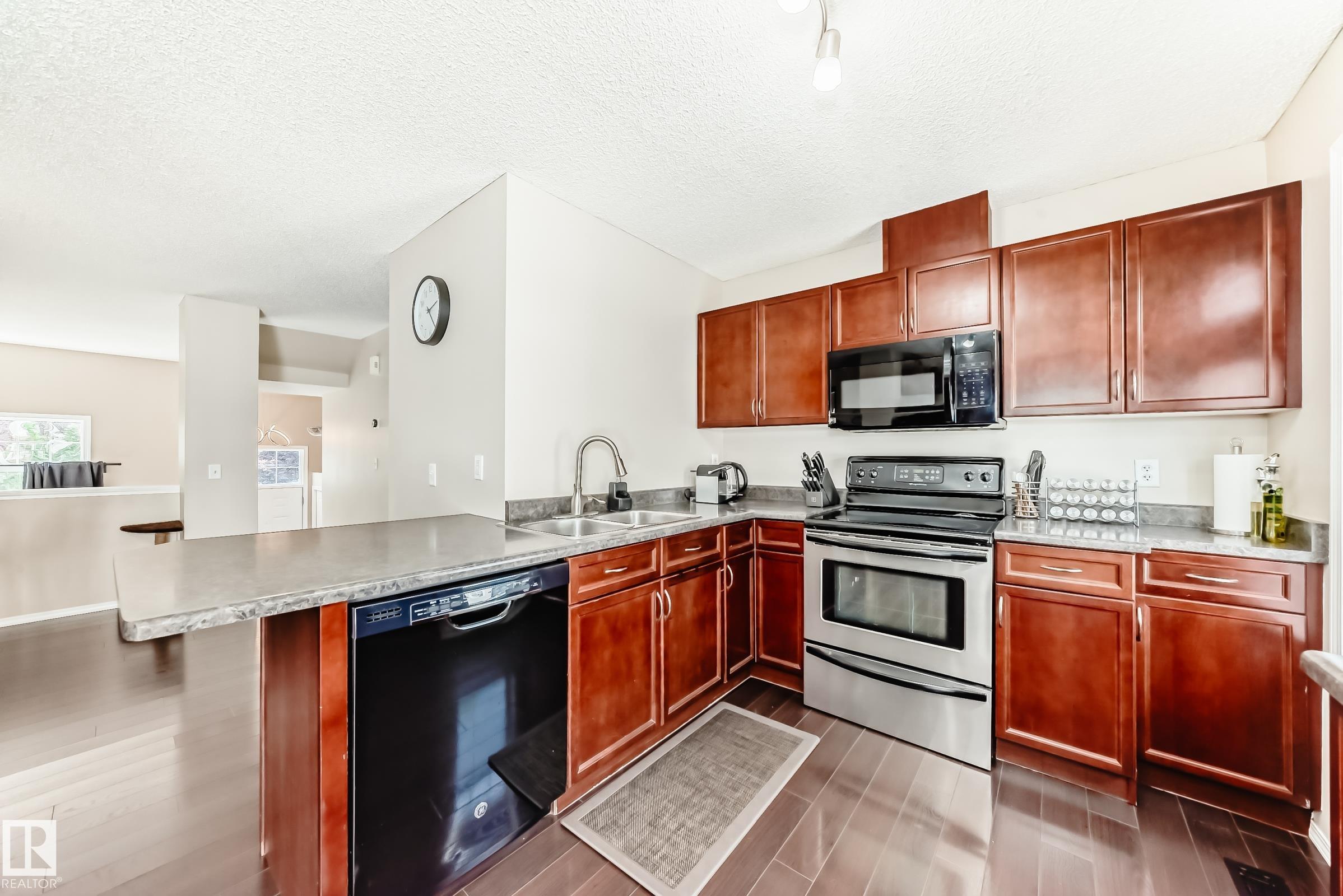Photo 4 at 55 - 5604 199 Street NW, The Hamptons, Edmonton