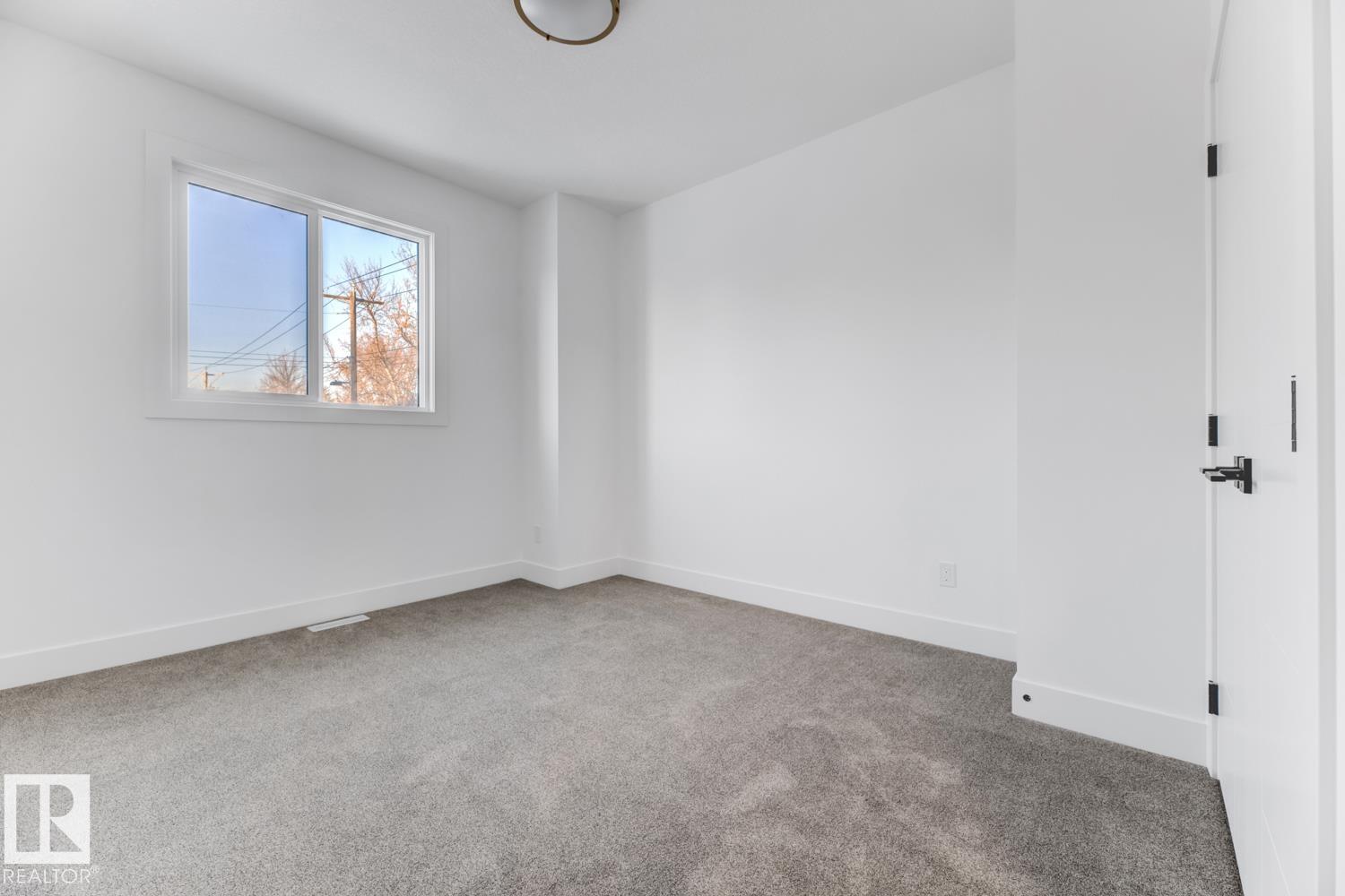 Photo 33 at 12309 91 Street NW, Delton, Edmonton