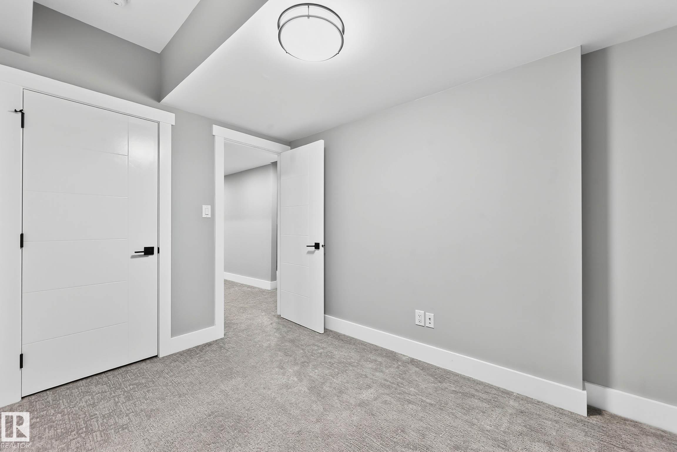 Photo 31 at 8805 Strathearn Drive NW, Strathearn, Edmonton