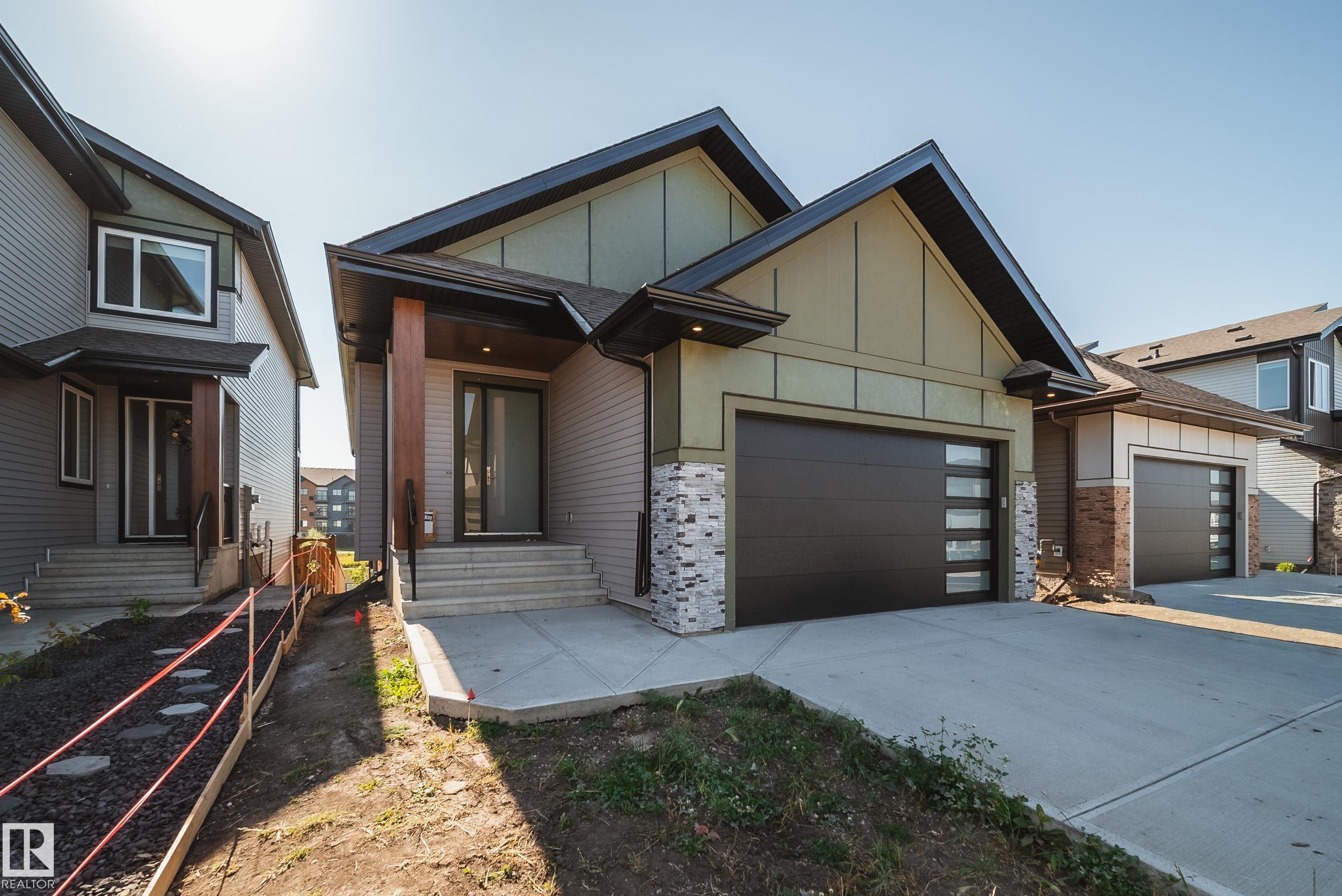 21 Starling Way, South Fort, Fort Saskatchewan 