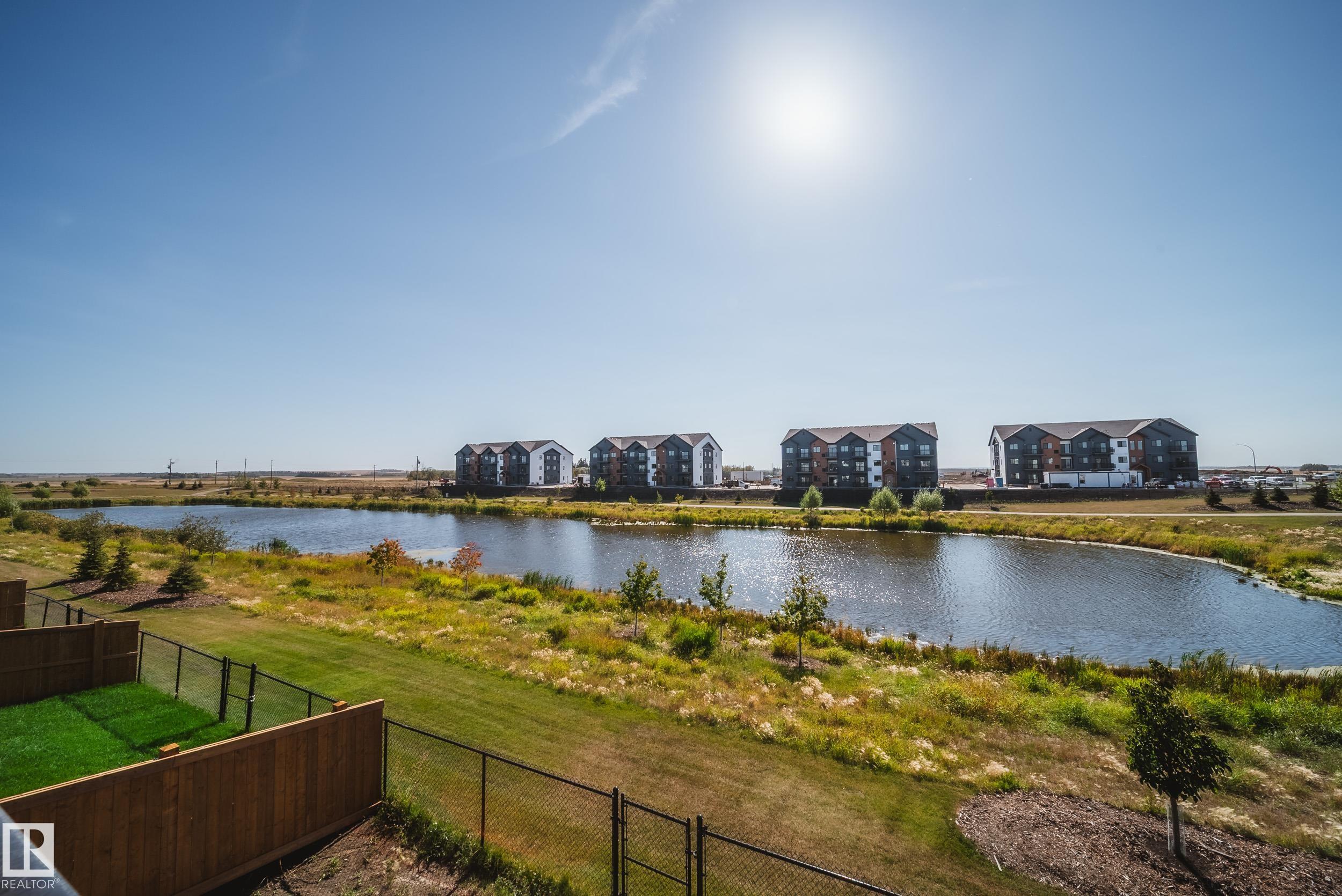 Photo 3 at 21 Starling Way, South Fort, Fort Saskatchewan