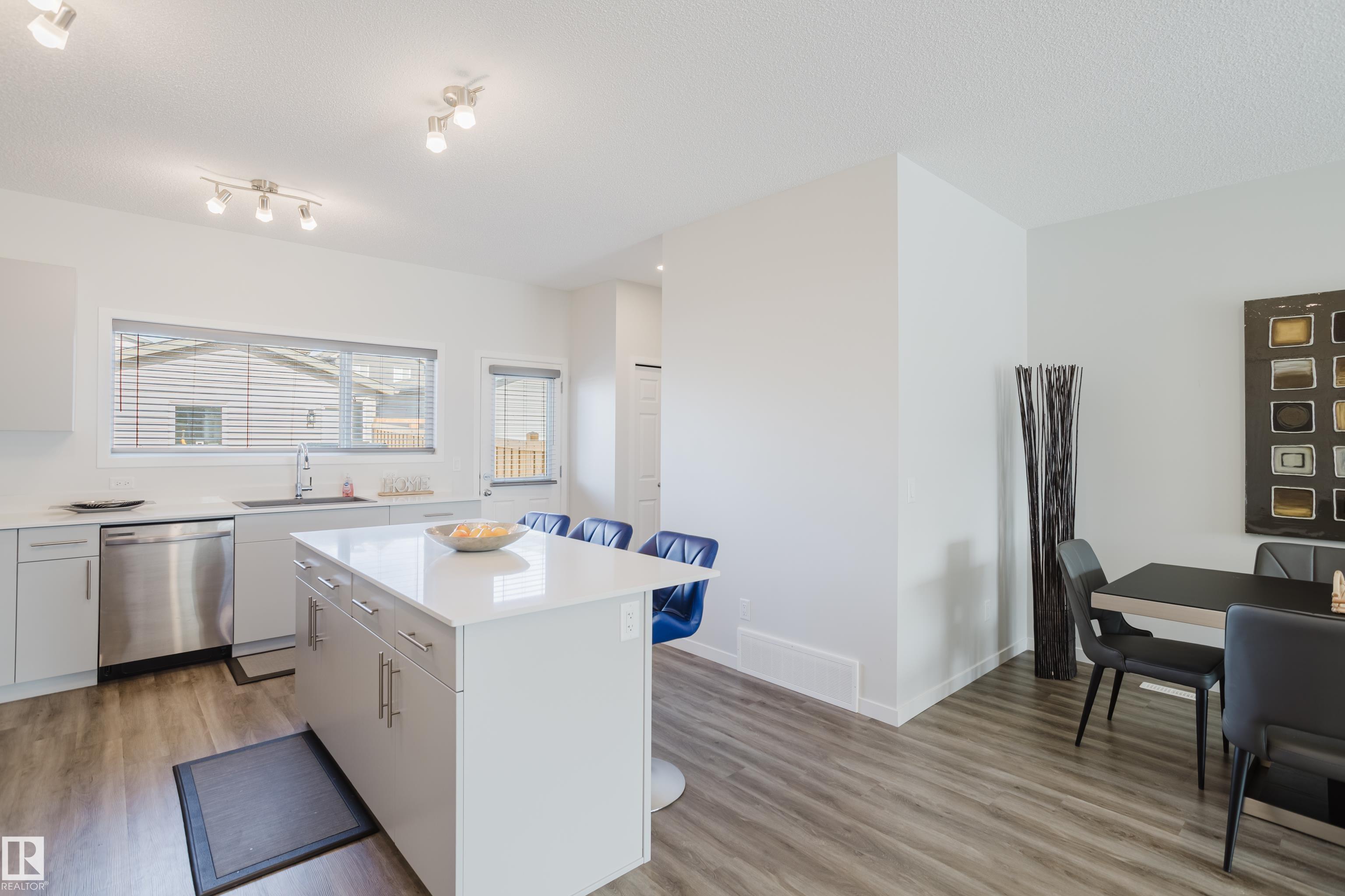 Photo 17 at 5210 Lark Crescent NW, Kinglet Gardens, Edmonton