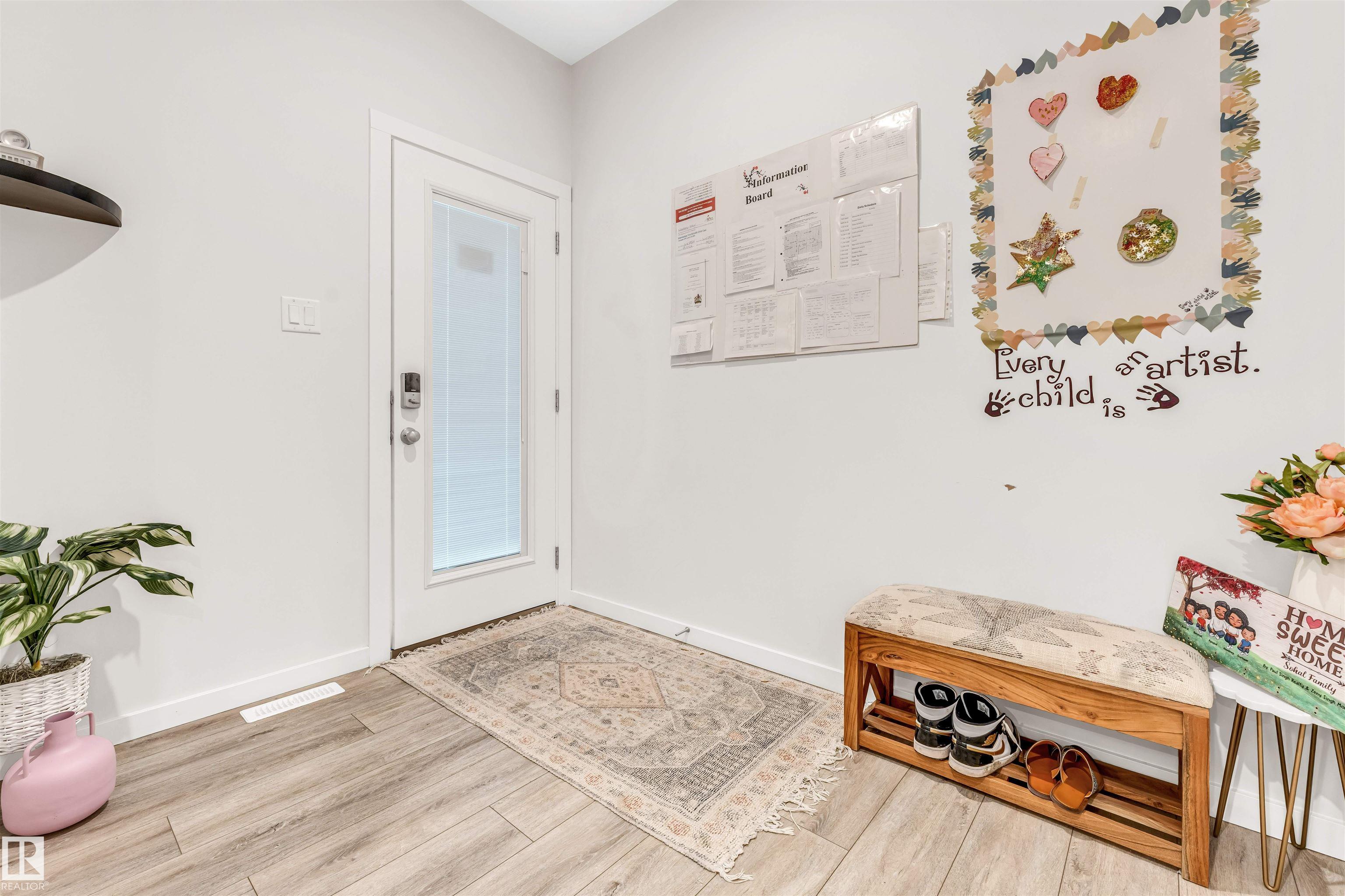 Photo 5 at 448 Roberts Crescent, Robinson, Leduc