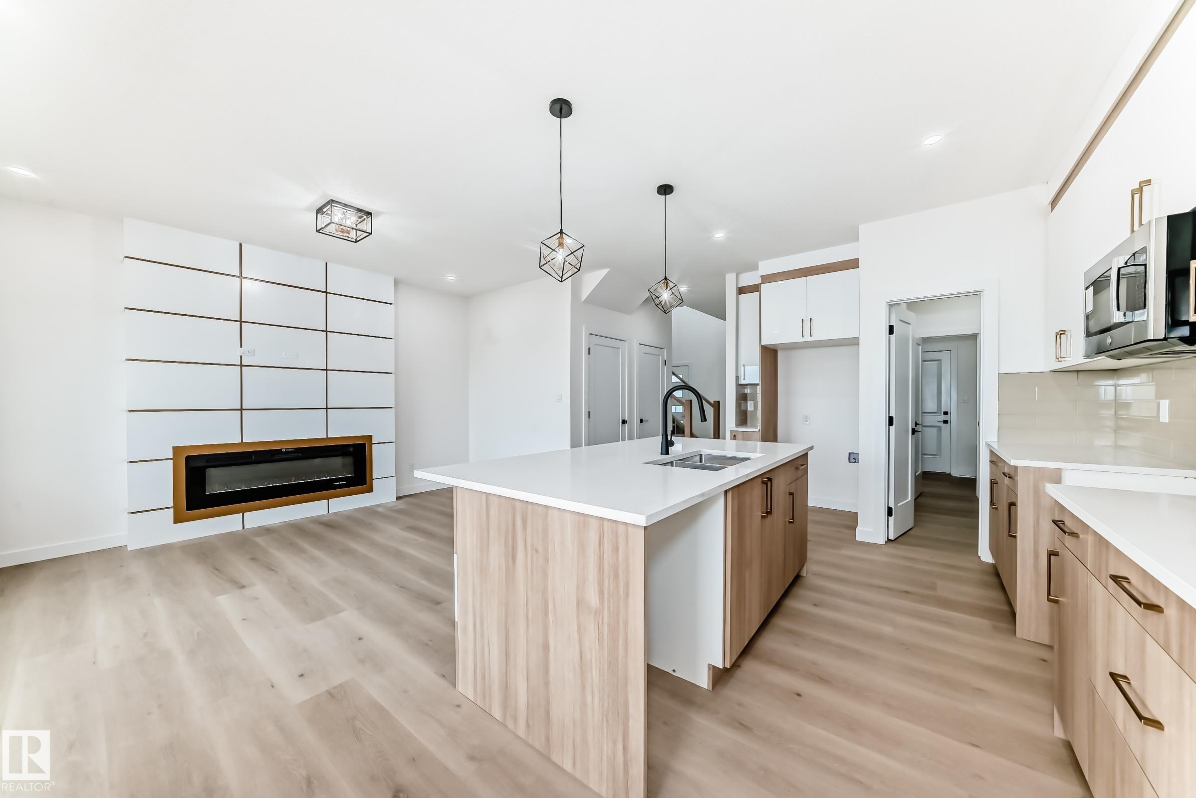 Photo 6 at 3720 67 Street, Montrose Estates, Beaumont