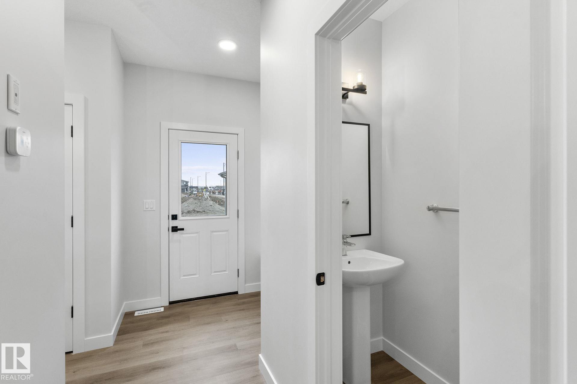 Photo 11 at 11 Sereno Lane, Sienna, Fort Saskatchewan