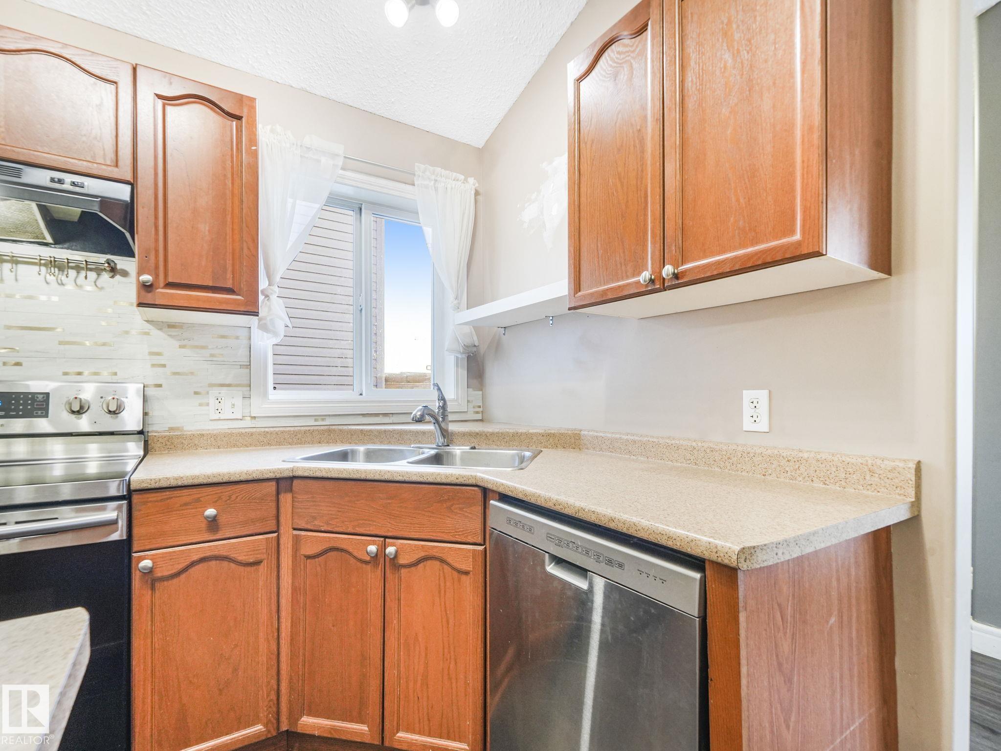 Photo 36 at 238 Avena Circle, Deer Valley, Leduc