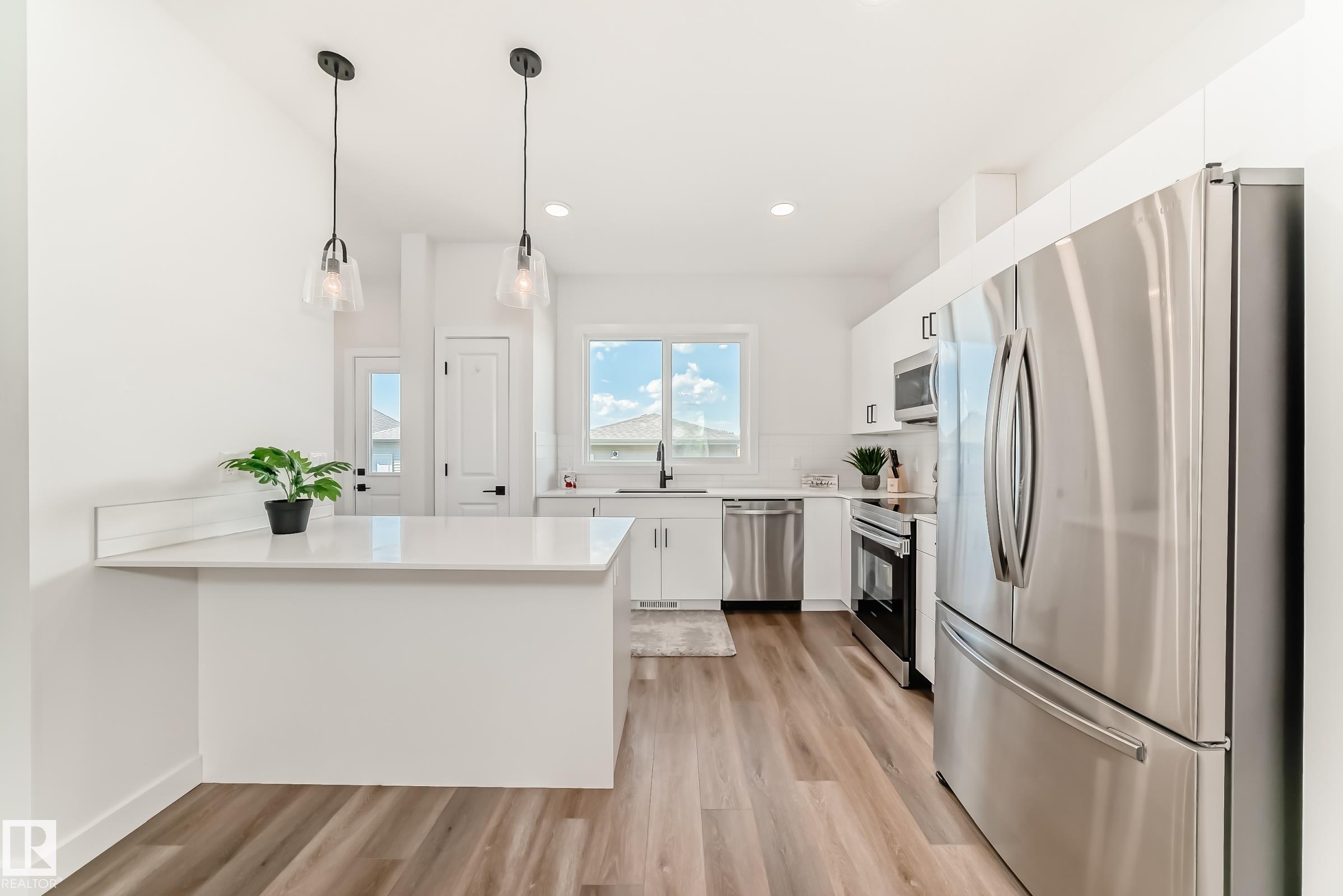 Photo 9 at 54 Sienna Boulevard, Sienna, Fort Saskatchewan