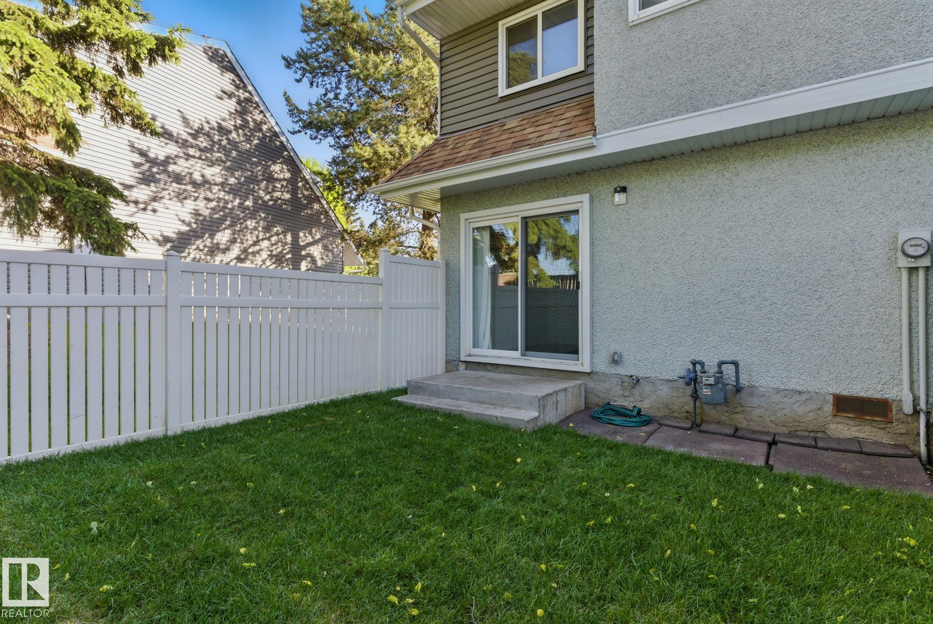 Photo 19 at 9 Grandin Woods Estates, Grandin, St. Albert