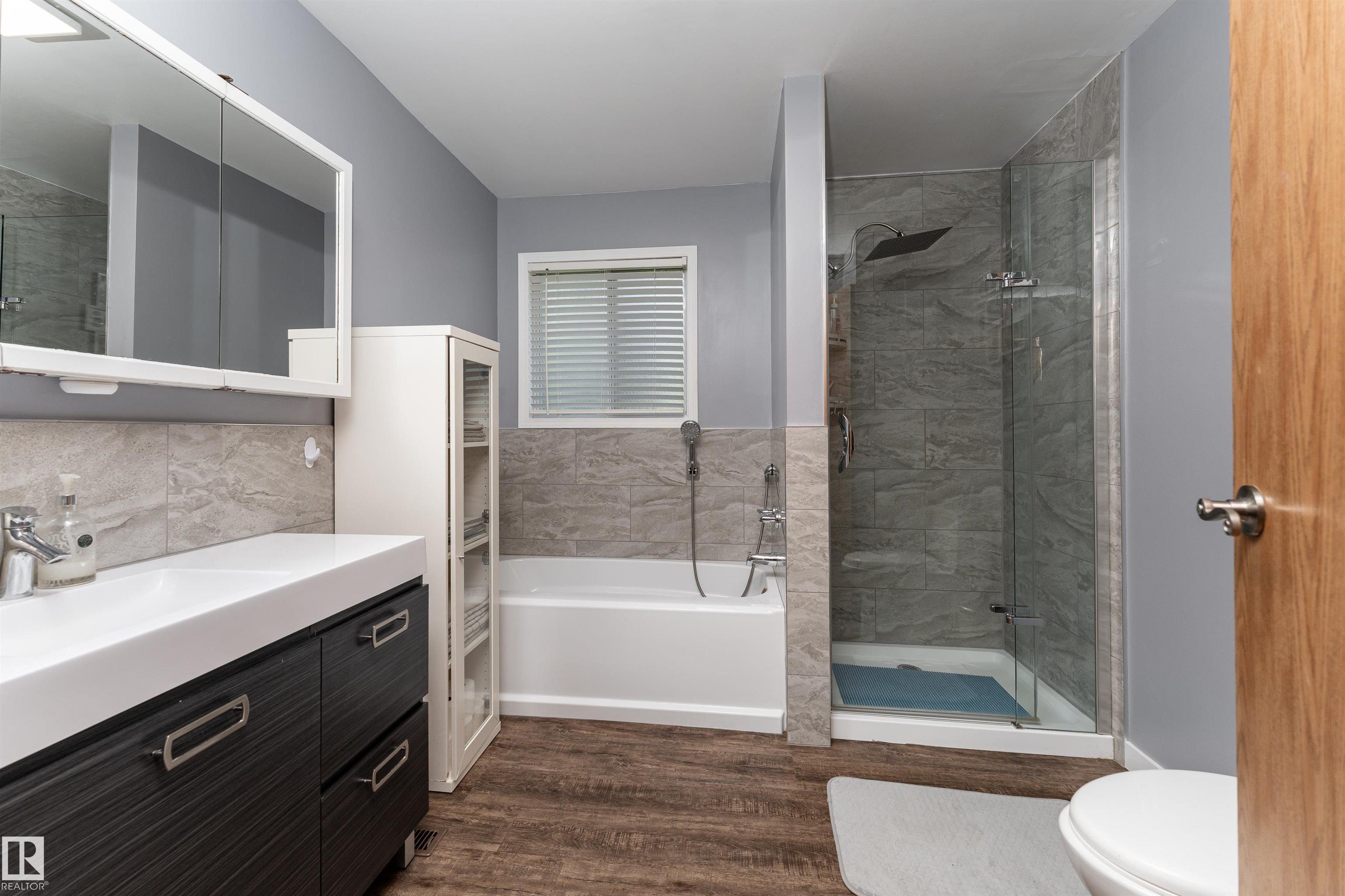 Photo 17 at 4 - 2228 Parkland Drive, Lake Country Prop., Rural Parkland County