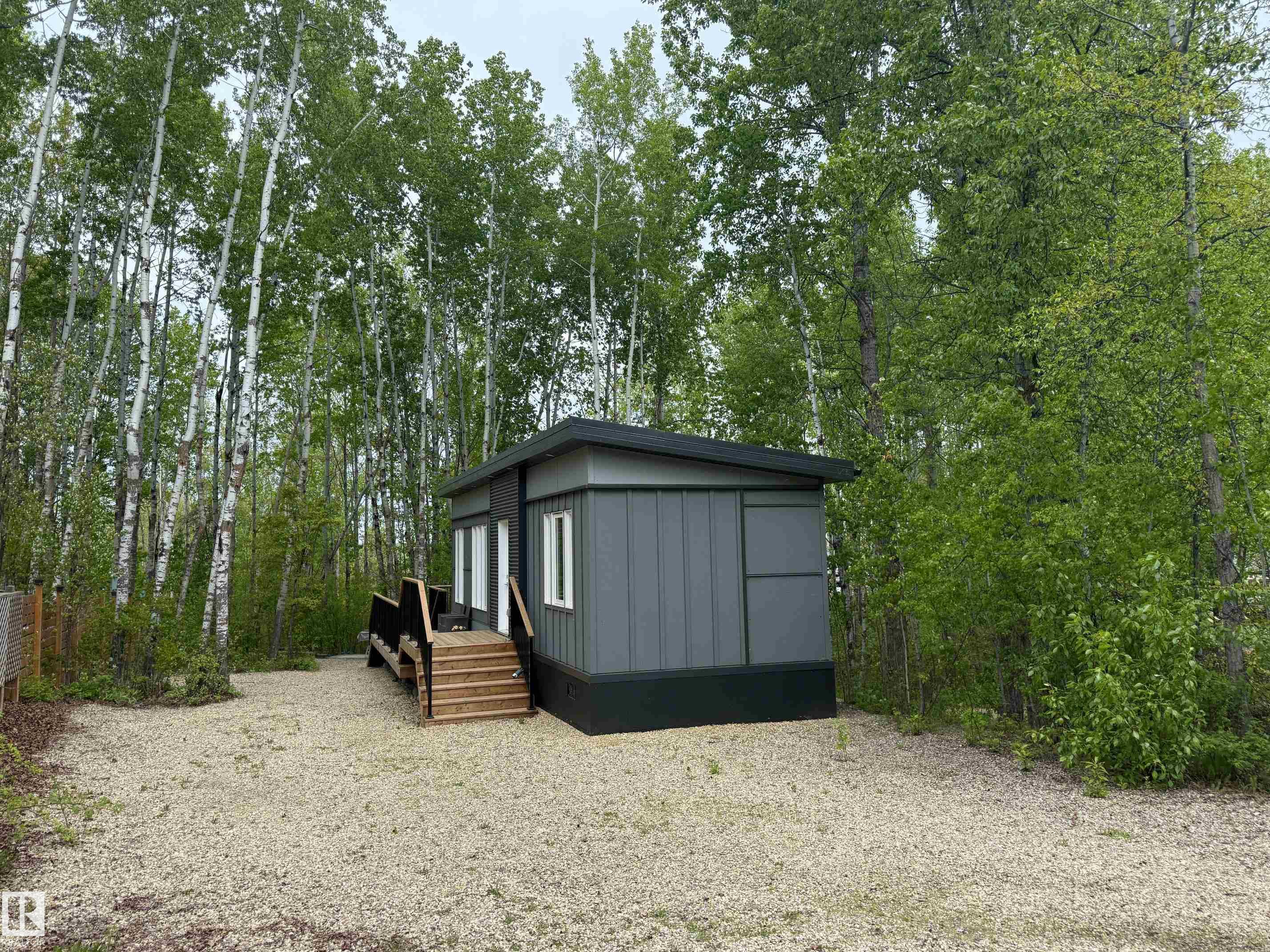 Photo 3 at 53509 Rge Rd 60, Sunset Shores, Rural Parkland County