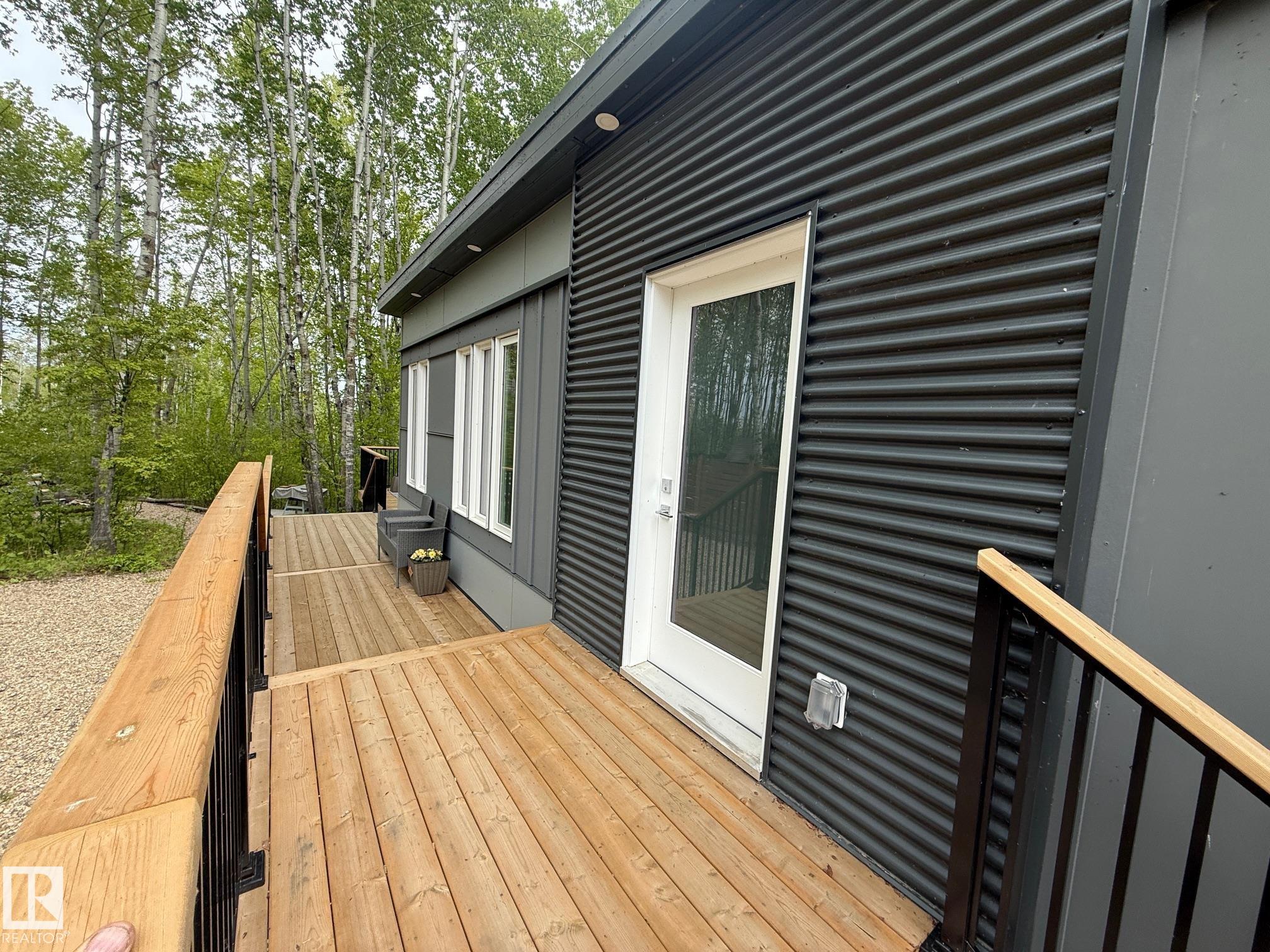 Photo 9 at 53509 Rge Rd 60, Sunset Shores, Rural Parkland County
