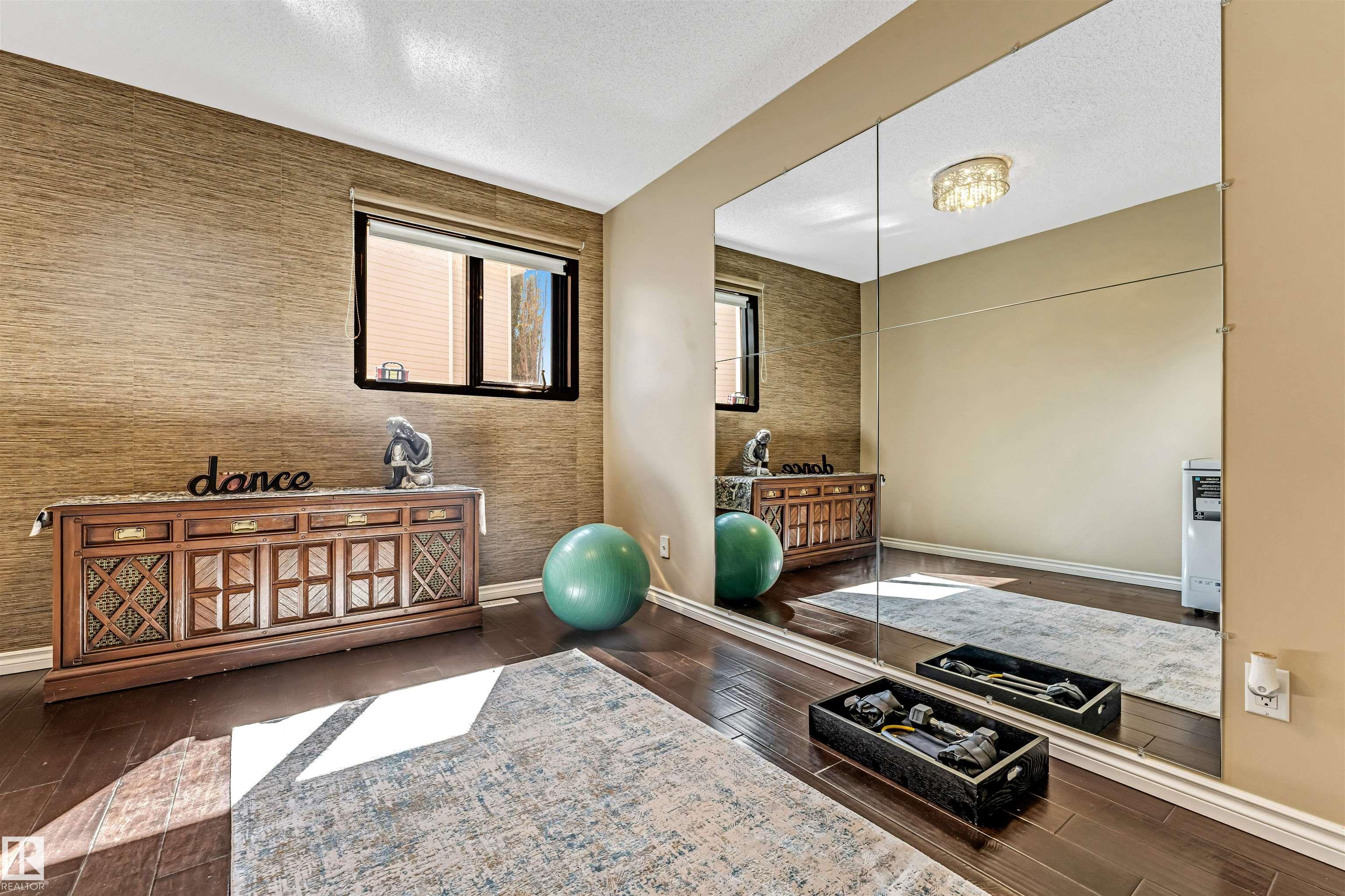Photo 18 at 4318 46 Street NW, Jackson Heights, Edmonton