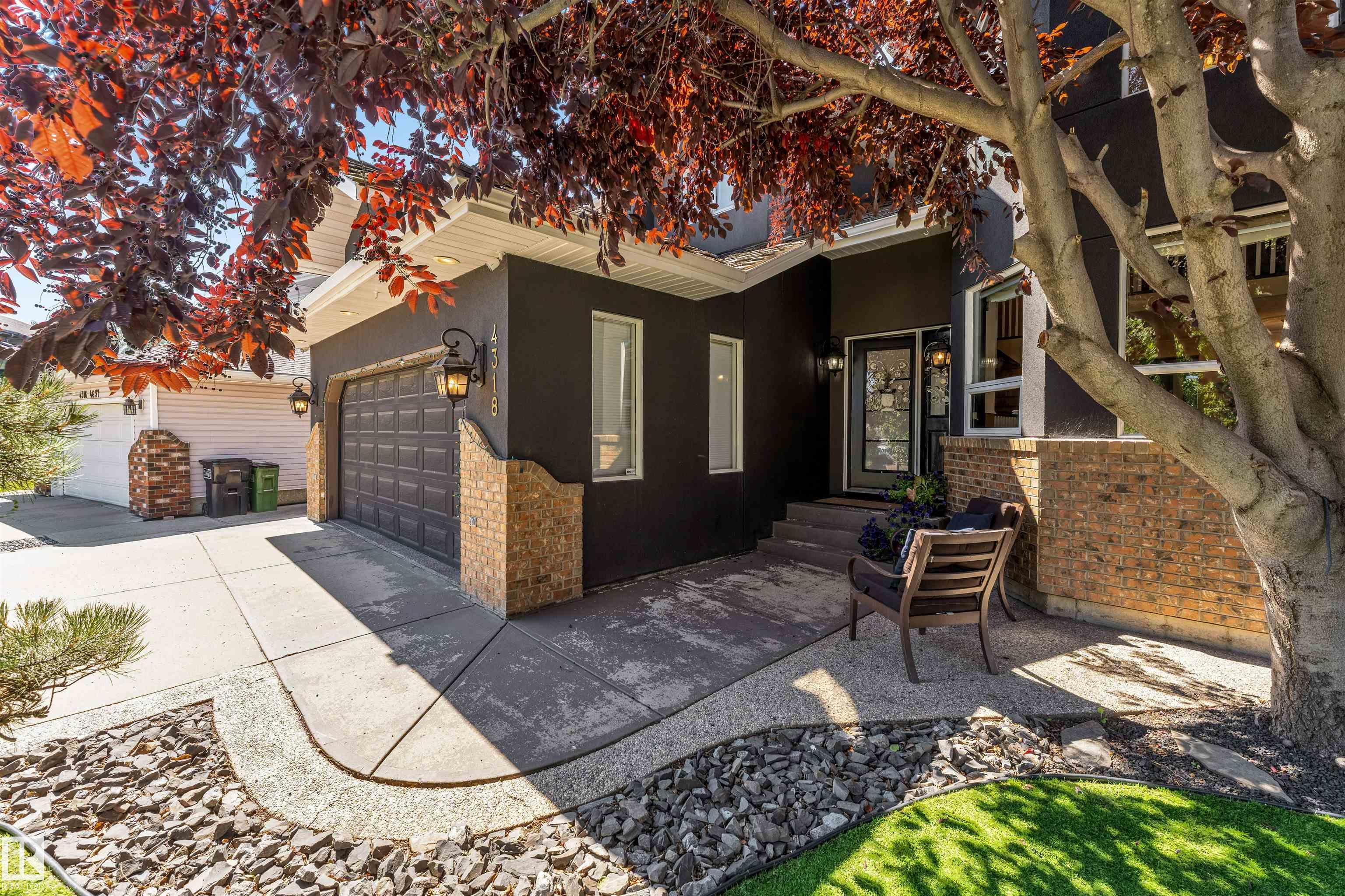 Photo 3 at 4318 46 Street NW, Jackson Heights, Edmonton