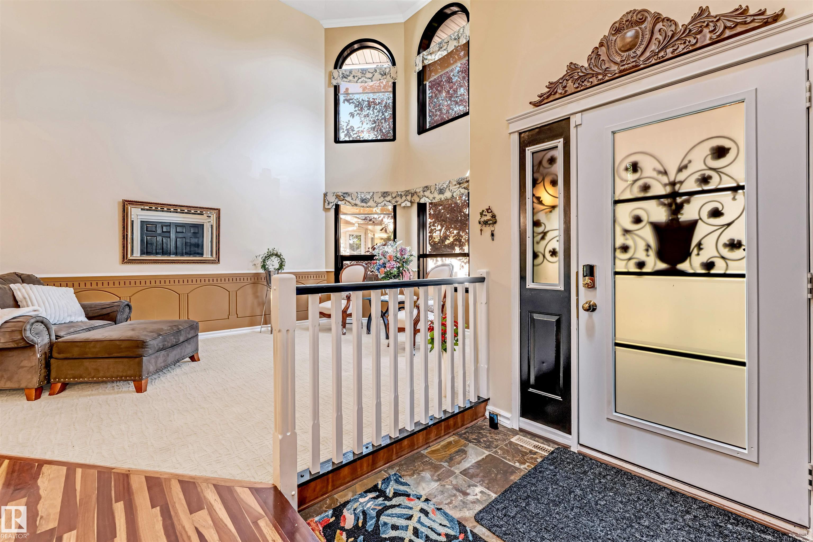 Photo 4 at 4318 46 Street NW, Jackson Heights, Edmonton