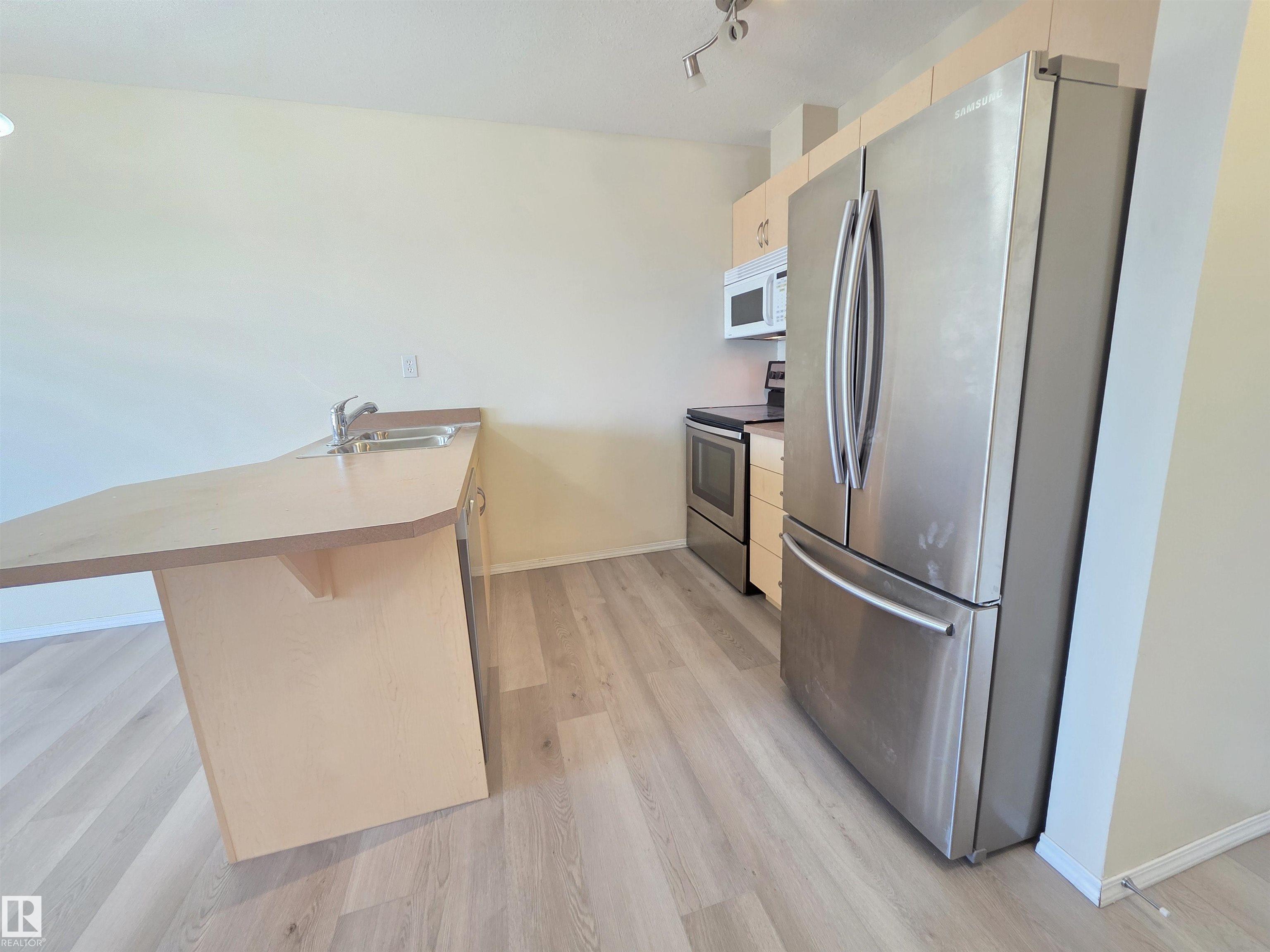 Photo 4 at 403 - 4310 33 Street, South Business Park, Stony Plain