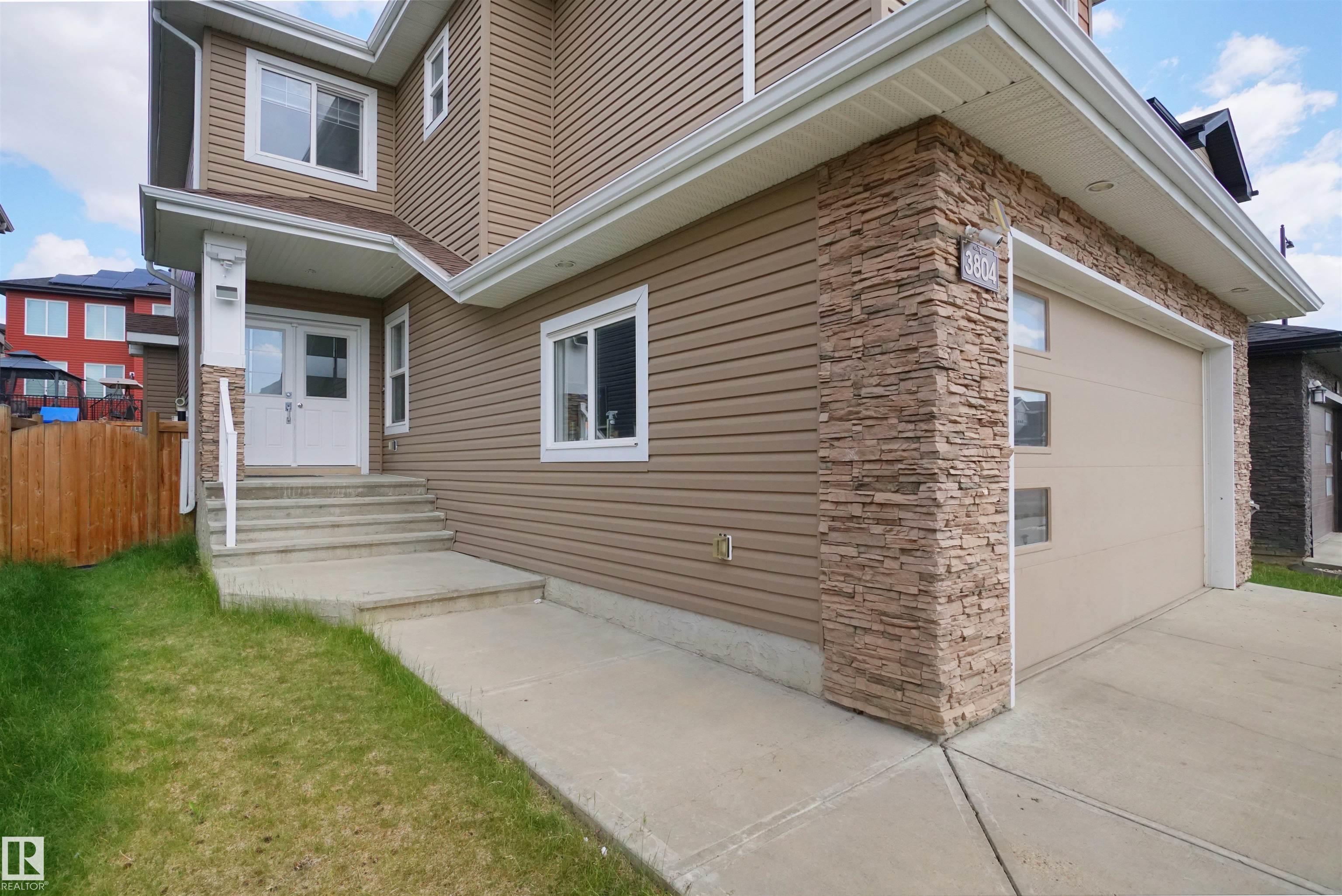 Photo 12 at 3804 48 Avenue, Forest Heights, Beaumont