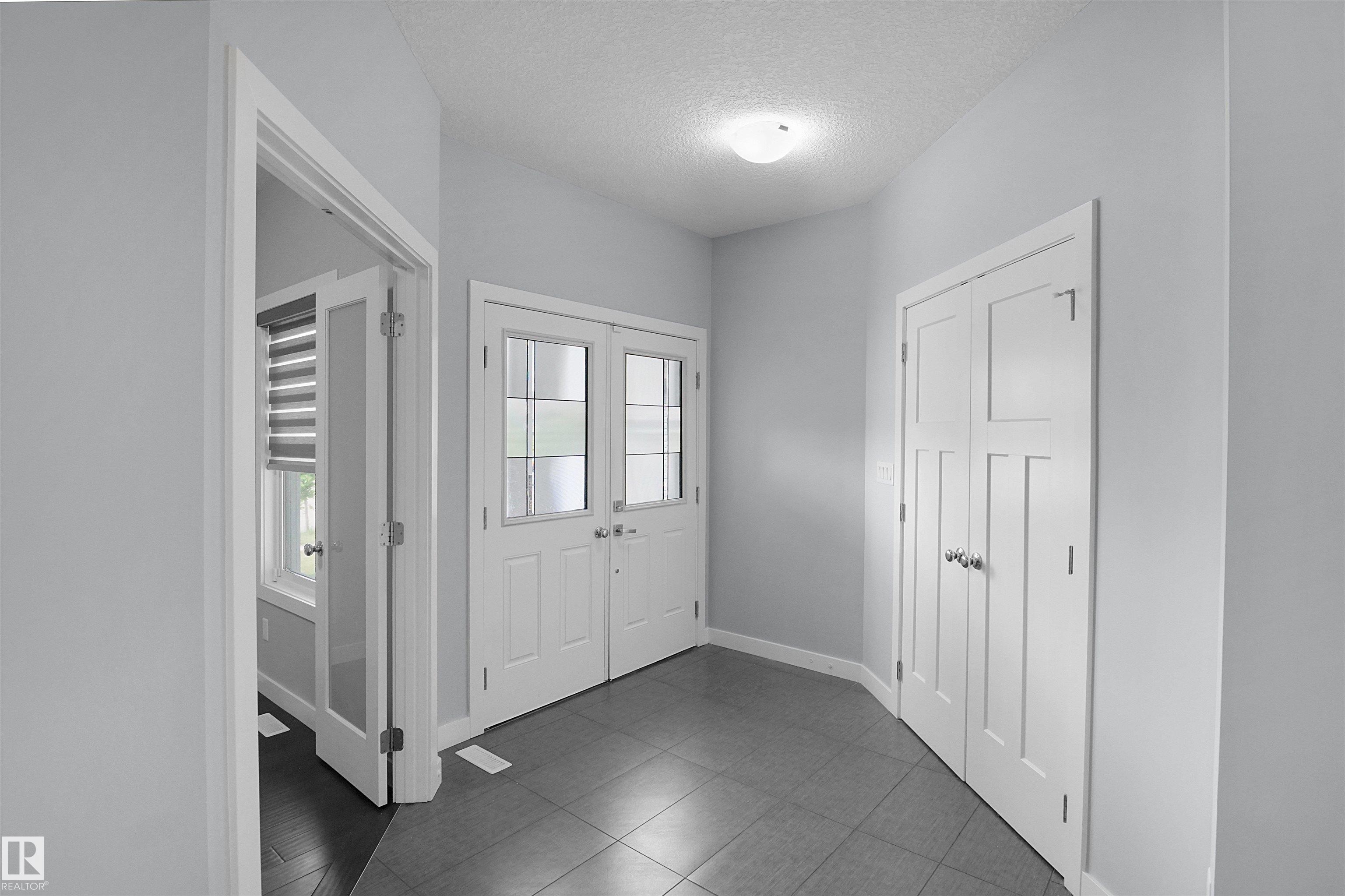 Photo 17 at 3804 48 Avenue, Forest Heights, Beaumont