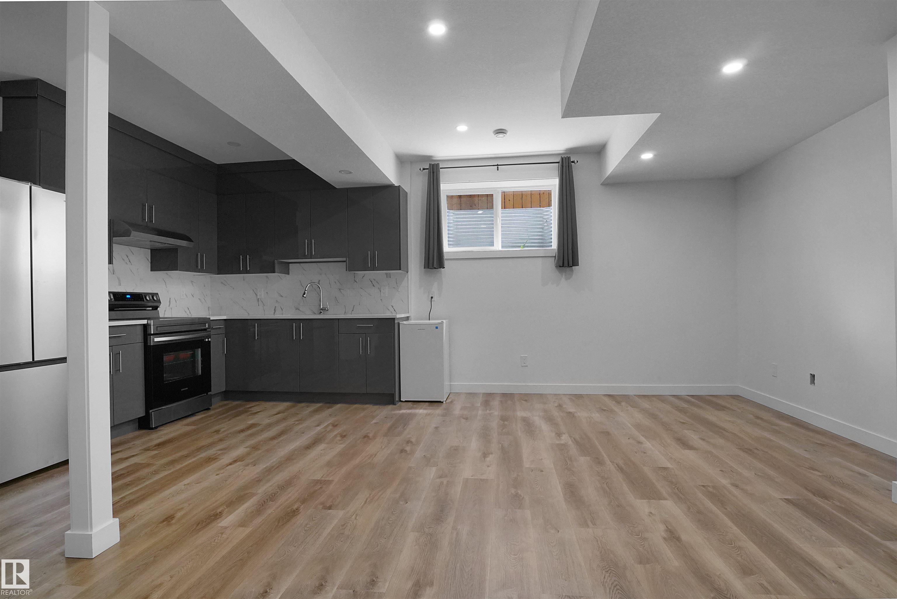 Photo 61 at 3804 48 Avenue, Forest Heights, Beaumont