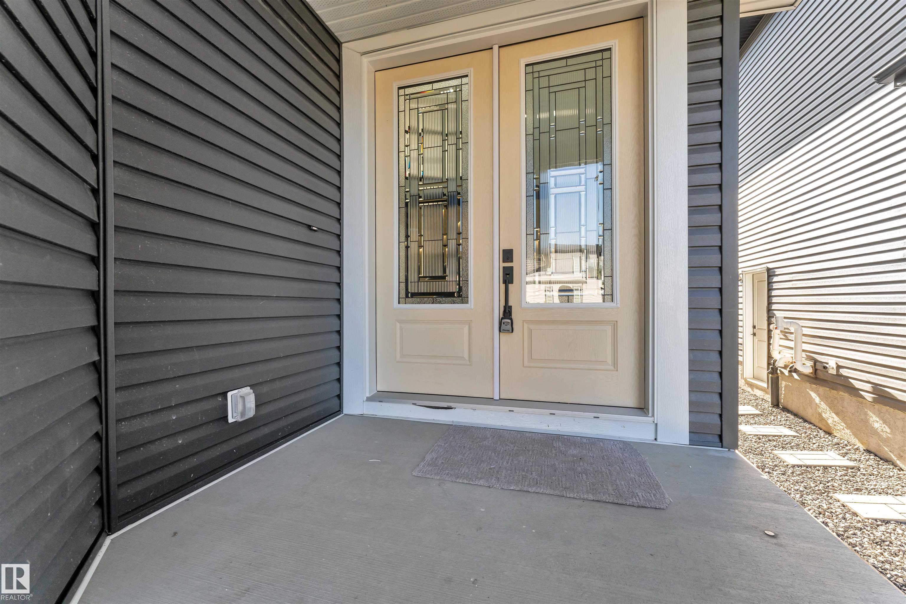 Photo 5 at 4008 40 Street, Lakeview North, Beaumont