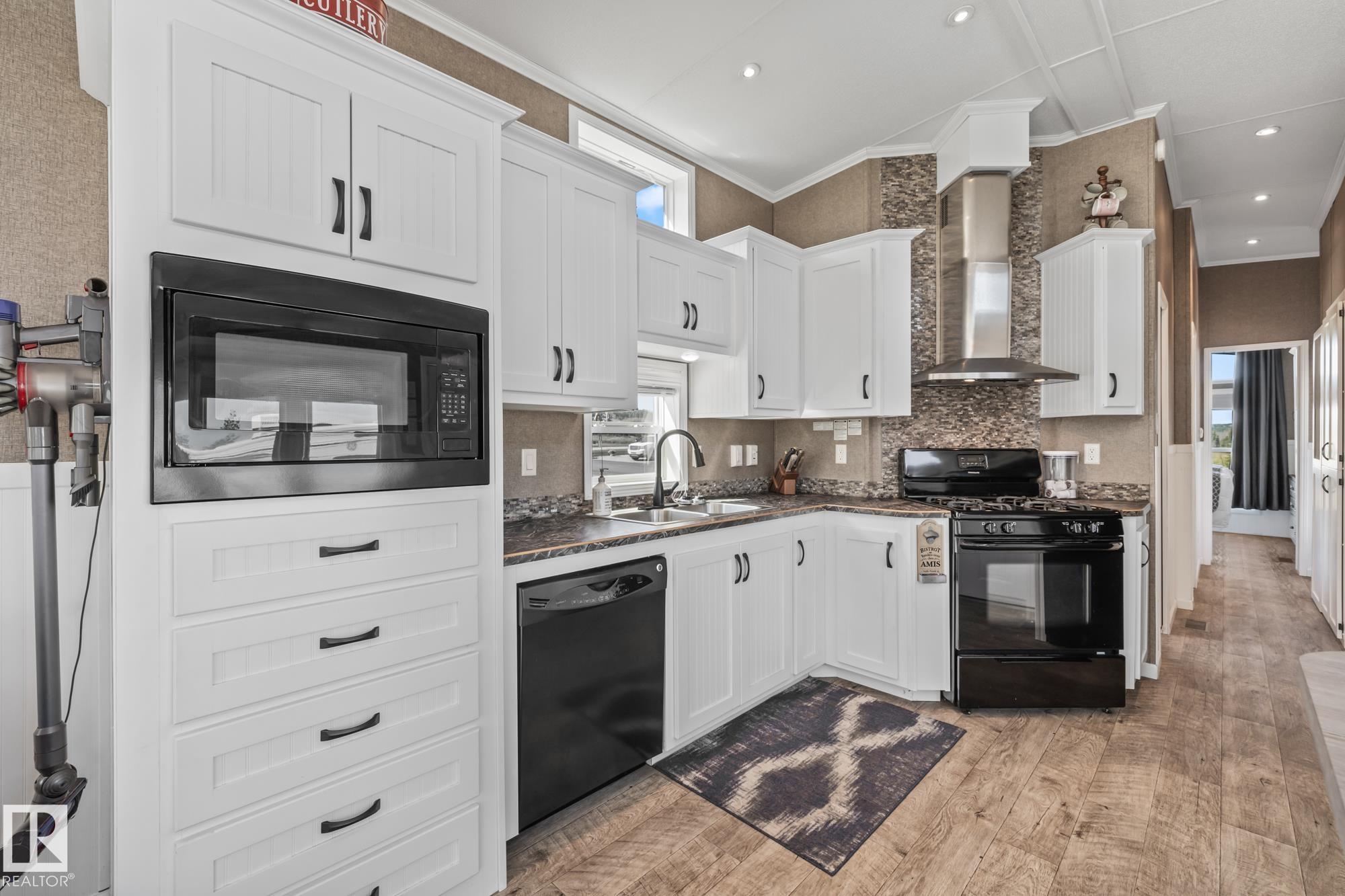 Photo 7 at 565 53126 Rge Road 70, Trestle Creek Golf Resort, Rural Parkland County
