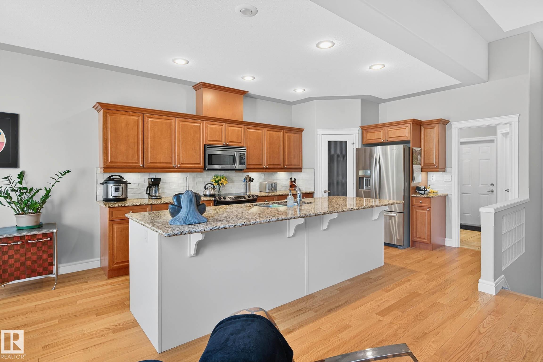 Photo 13 at 13 Oakcrest Terrace, Oakmont, St. Albert