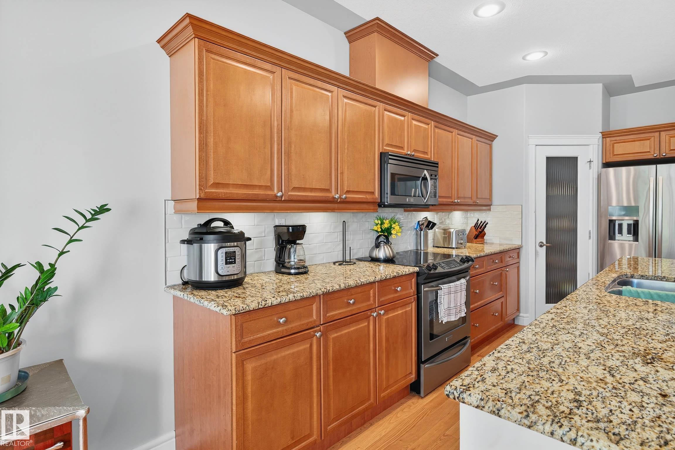 Photo 14 at 13 Oakcrest Terrace, Oakmont, St. Albert