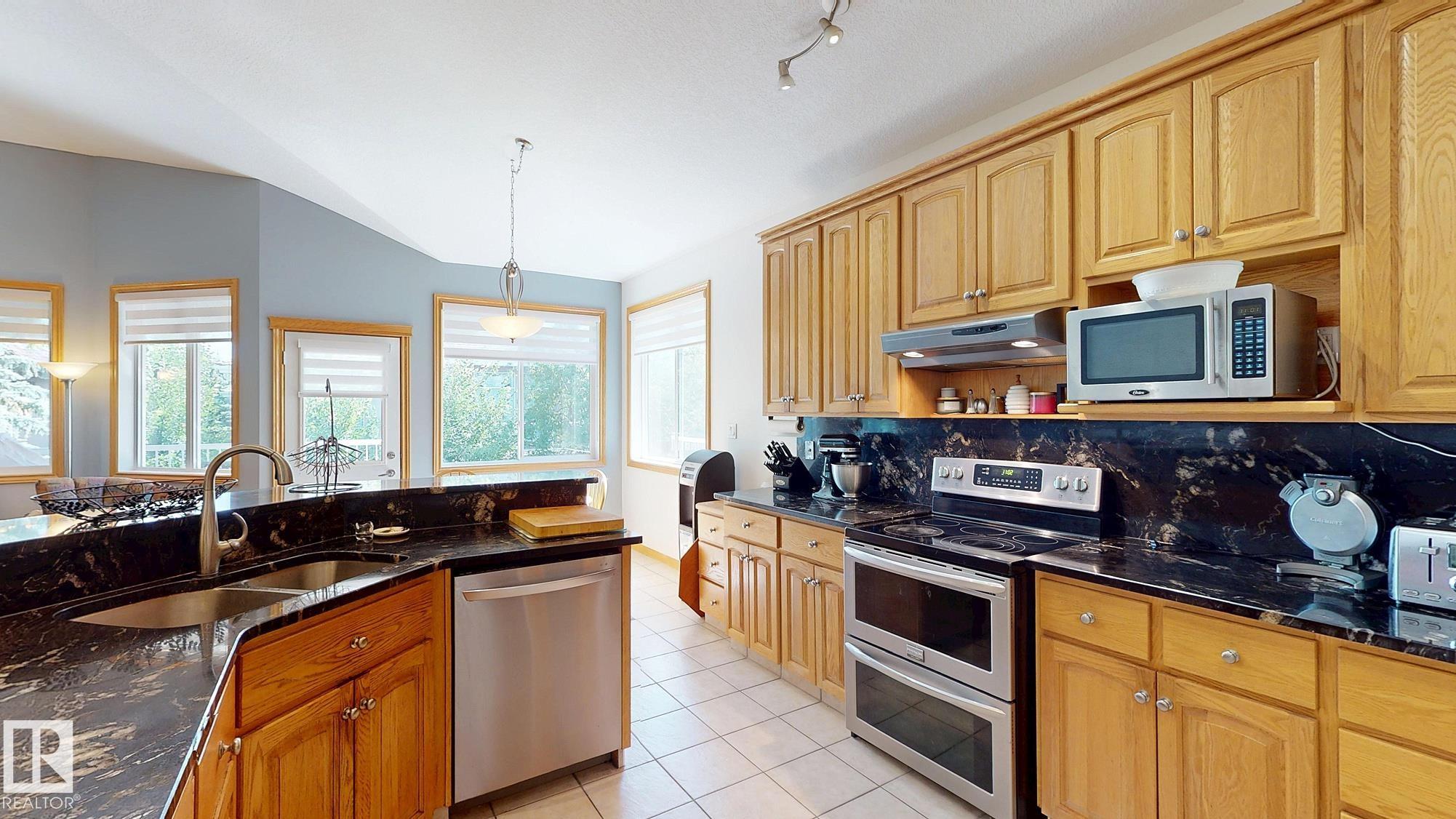 Photo 14 at 7 Kingsbury Crescent, Kingswood, St. Albert