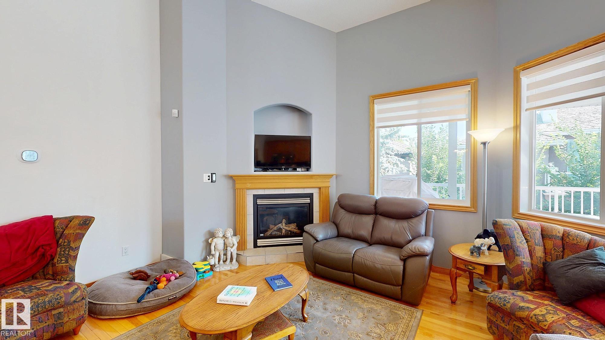 Photo 5 at 7 Kingsbury Crescent, Kingswood, St. Albert