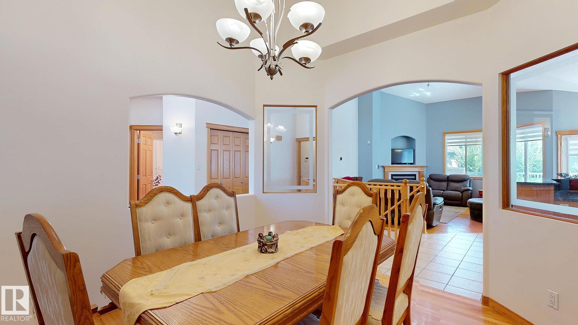 Photo 7 at 7 Kingsbury Crescent, Kingswood, St. Albert
