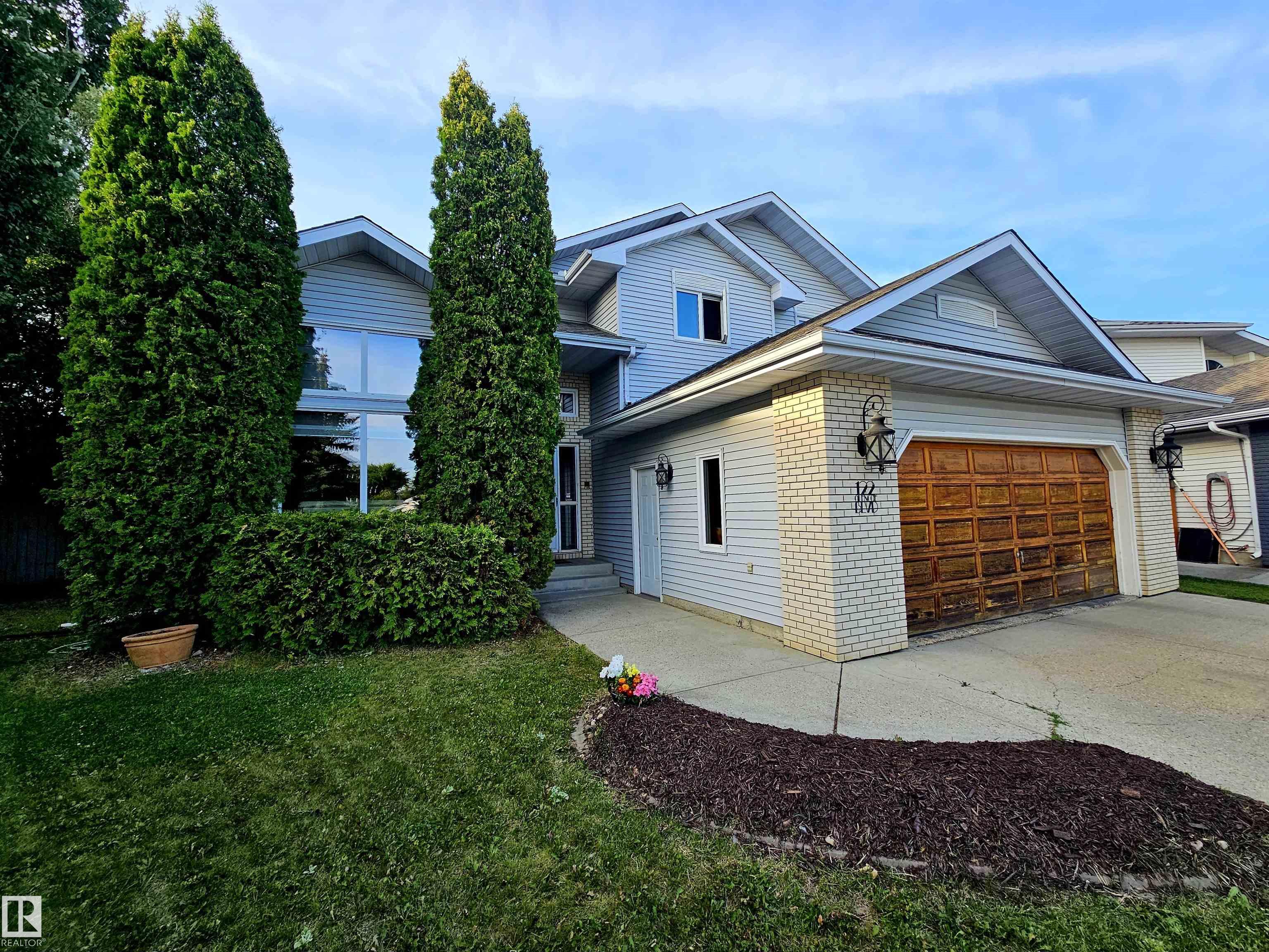 Photo 2 at 122 Glencoe Boulevard, Craigavon, Sherwood Park