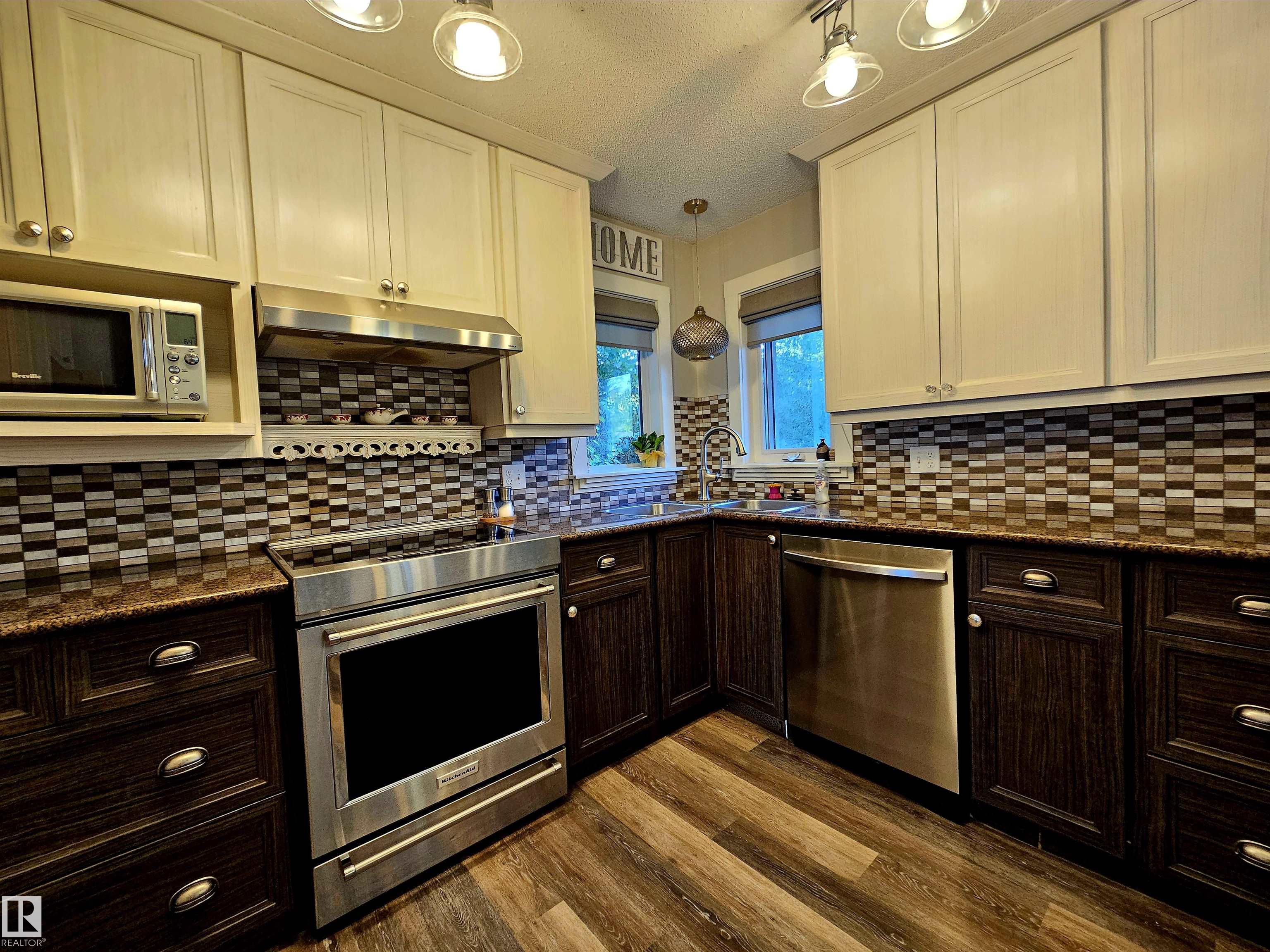Photo 15 at 122 Glencoe Boulevard, Craigavon, Sherwood Park