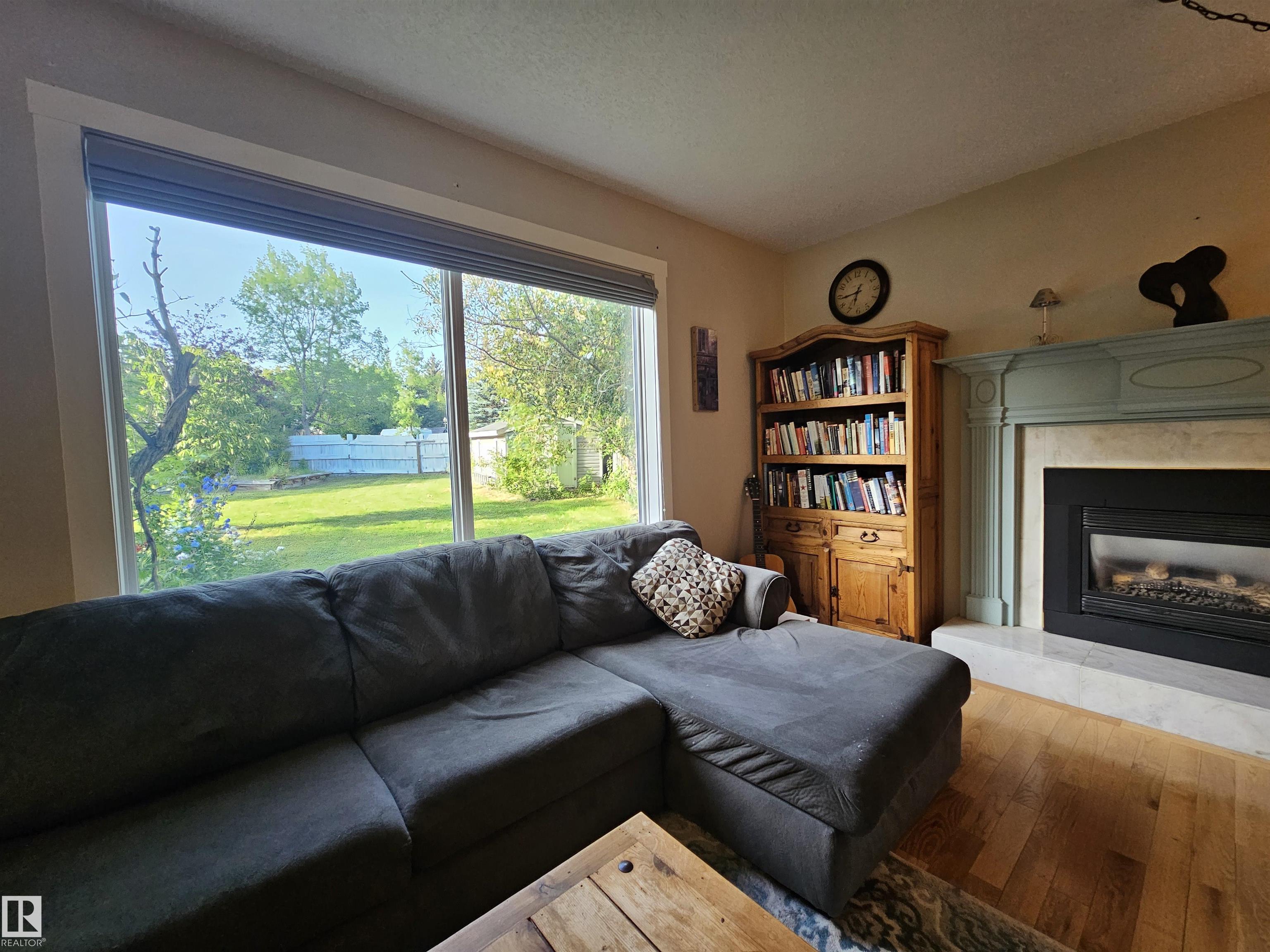 Photo 21 at 122 Glencoe Boulevard, Craigavon, Sherwood Park
