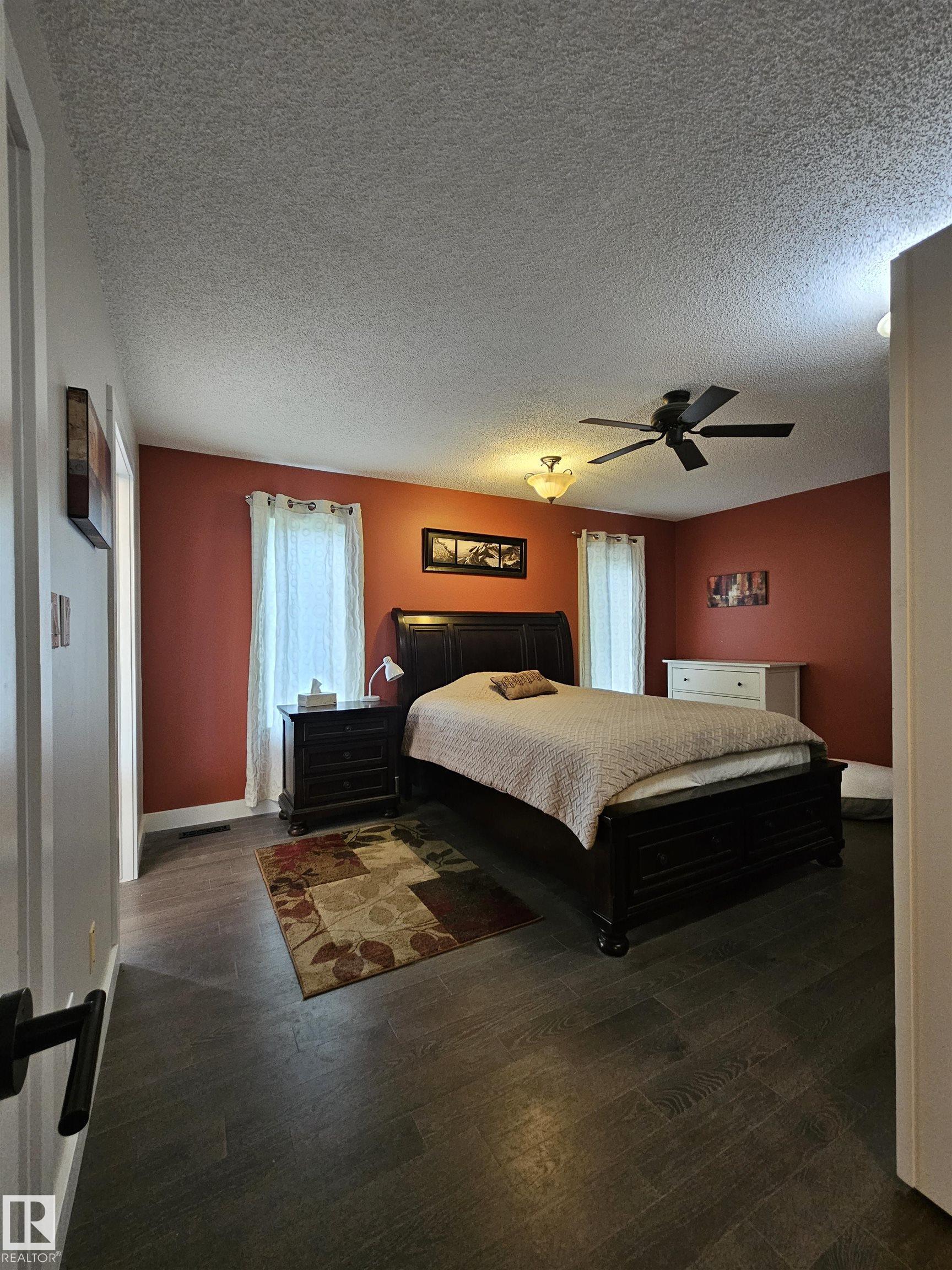 Photo 41 at 122 Glencoe Boulevard, Craigavon, Sherwood Park