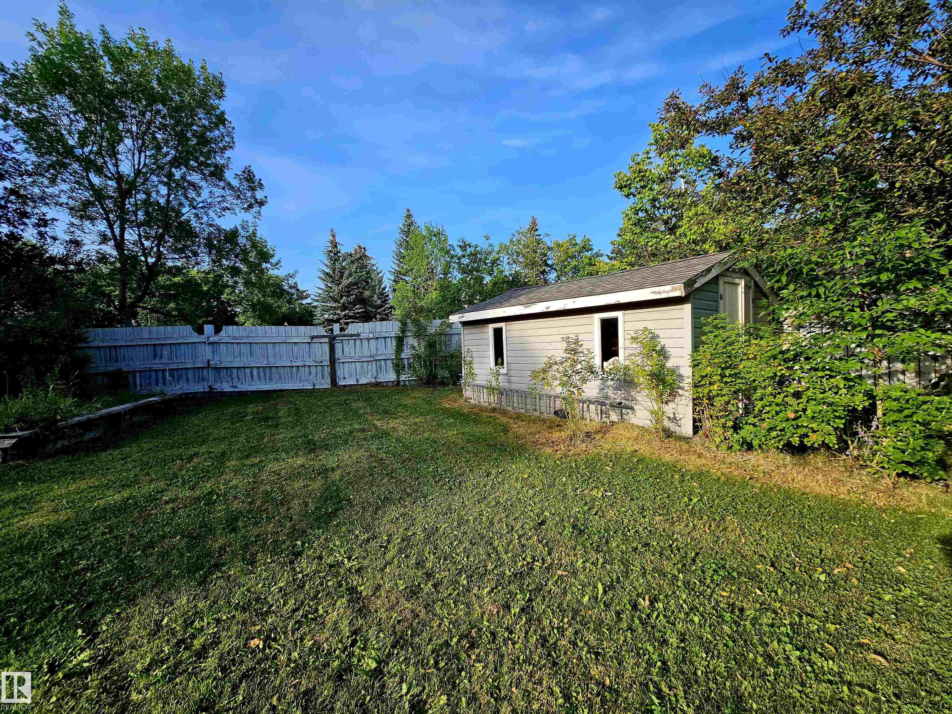 Photo 62 at 122 Glencoe Boulevard, Craigavon, Sherwood Park