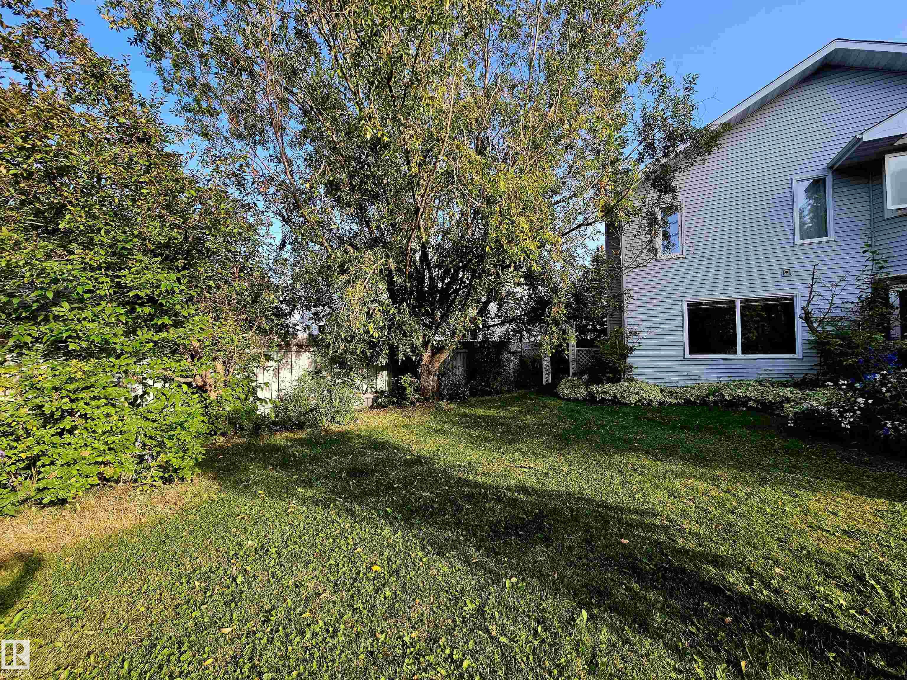 Photo 63 at 122 Glencoe Boulevard, Craigavon, Sherwood Park
