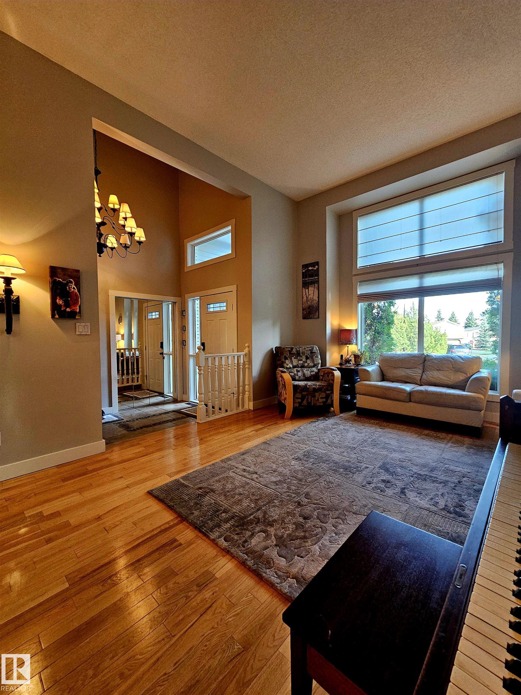 Photo 8 at 122 Glencoe Boulevard, Craigavon, Sherwood Park
