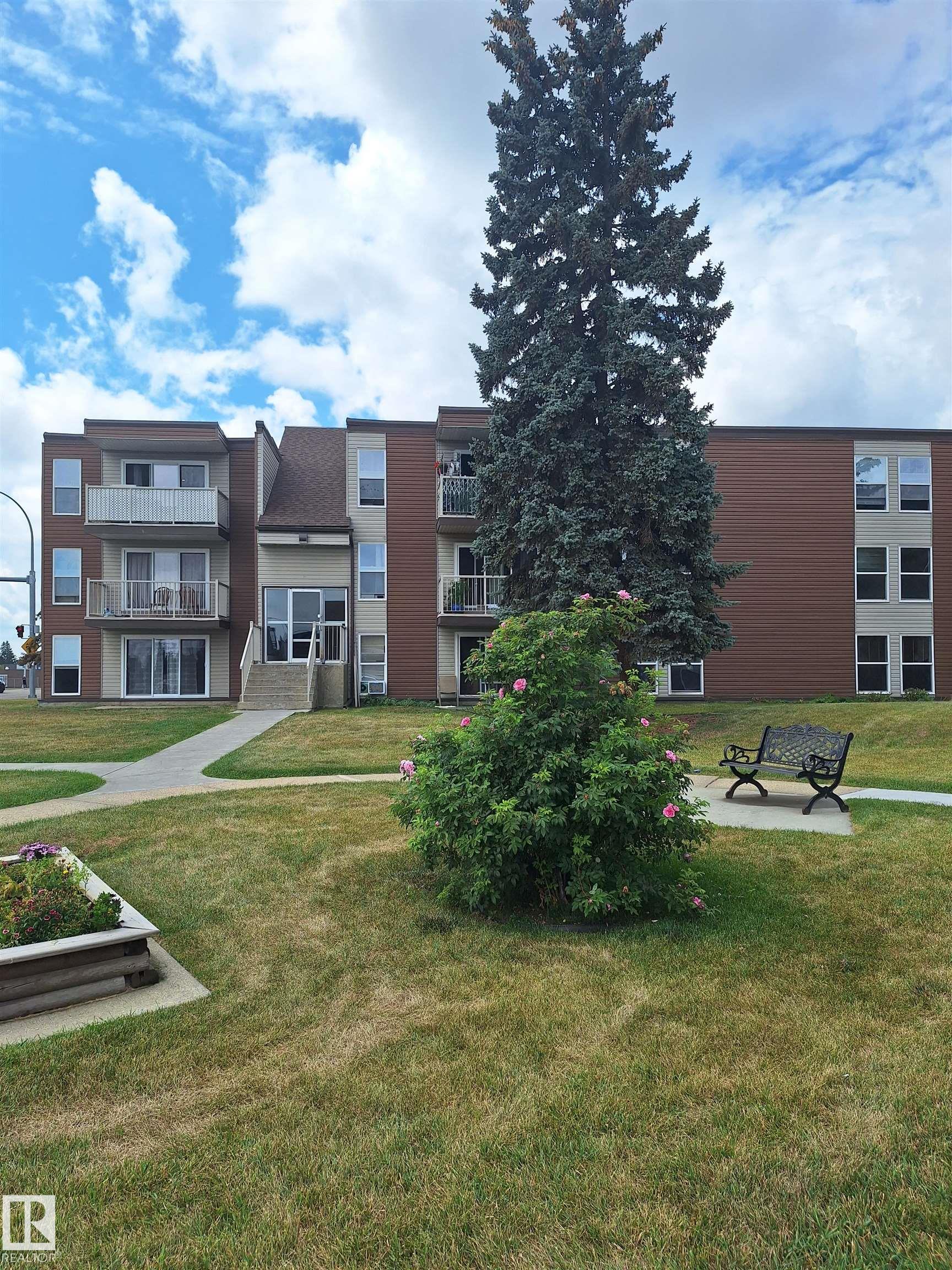 301 - 7220 144 Avenue NW, Kilkenny, Edmonton 