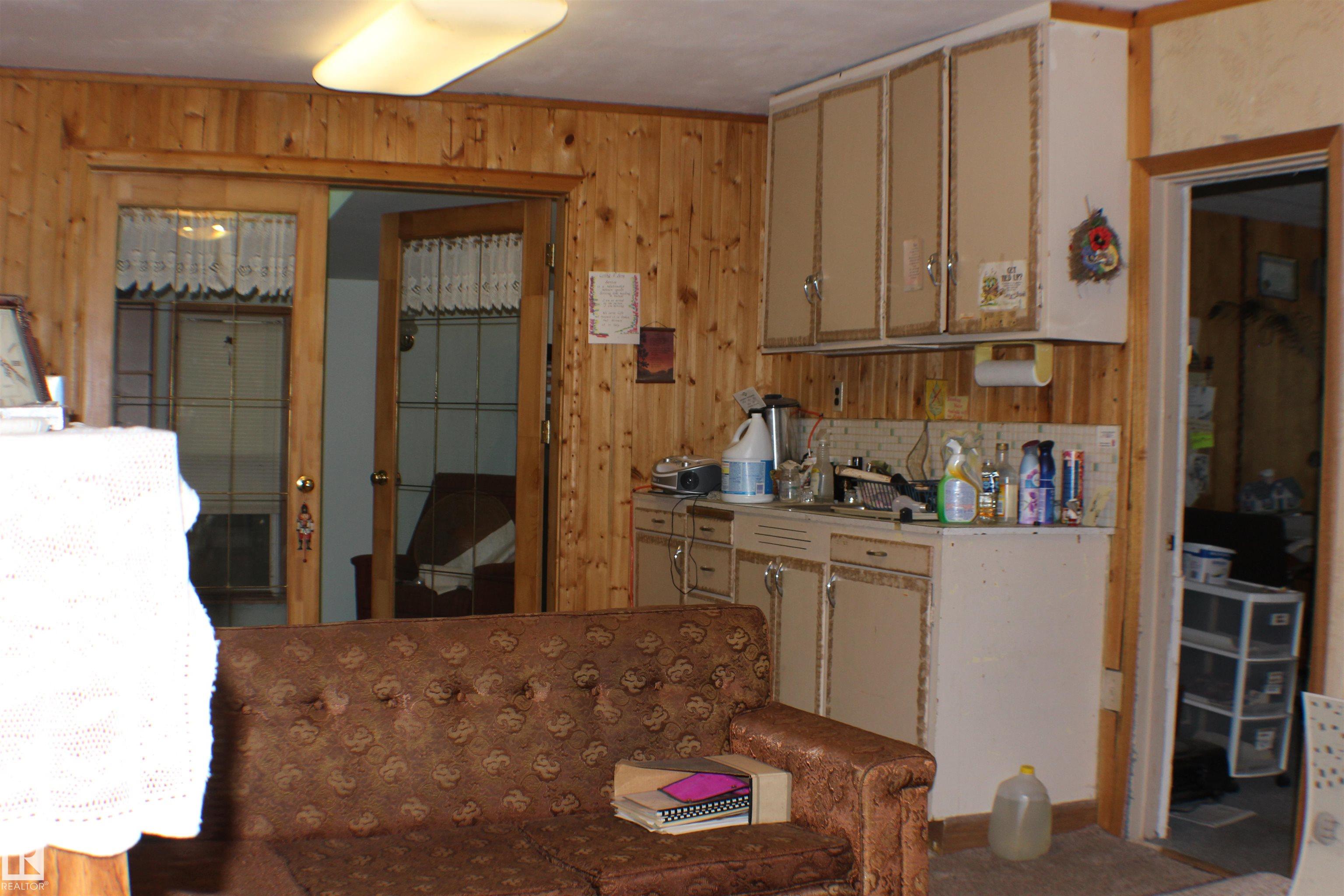 Photo 5 at 620 Lakeside point(e), Spring Lake, Rural Parkland County