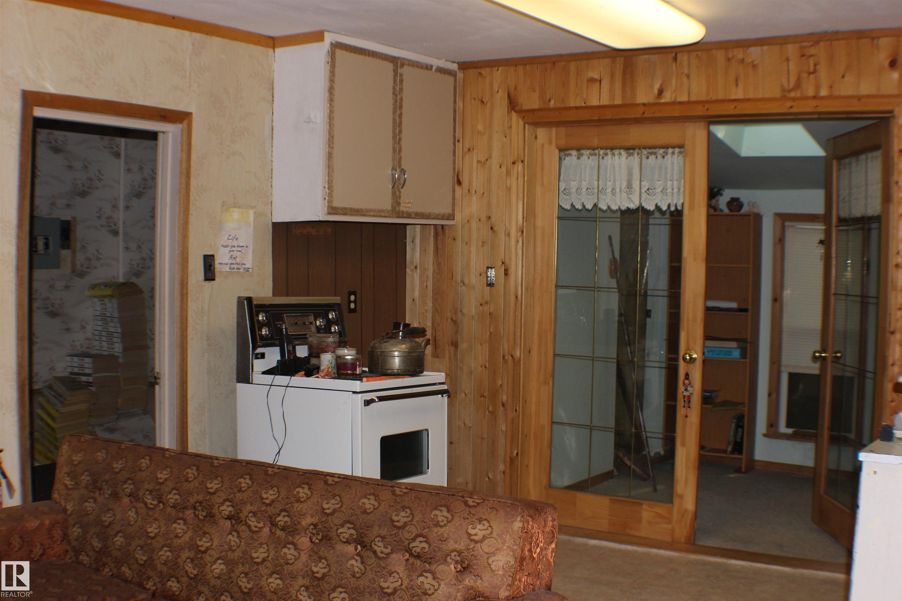 Photo 6 at 620 Lakeside point(e), Spring Lake, Rural Parkland County