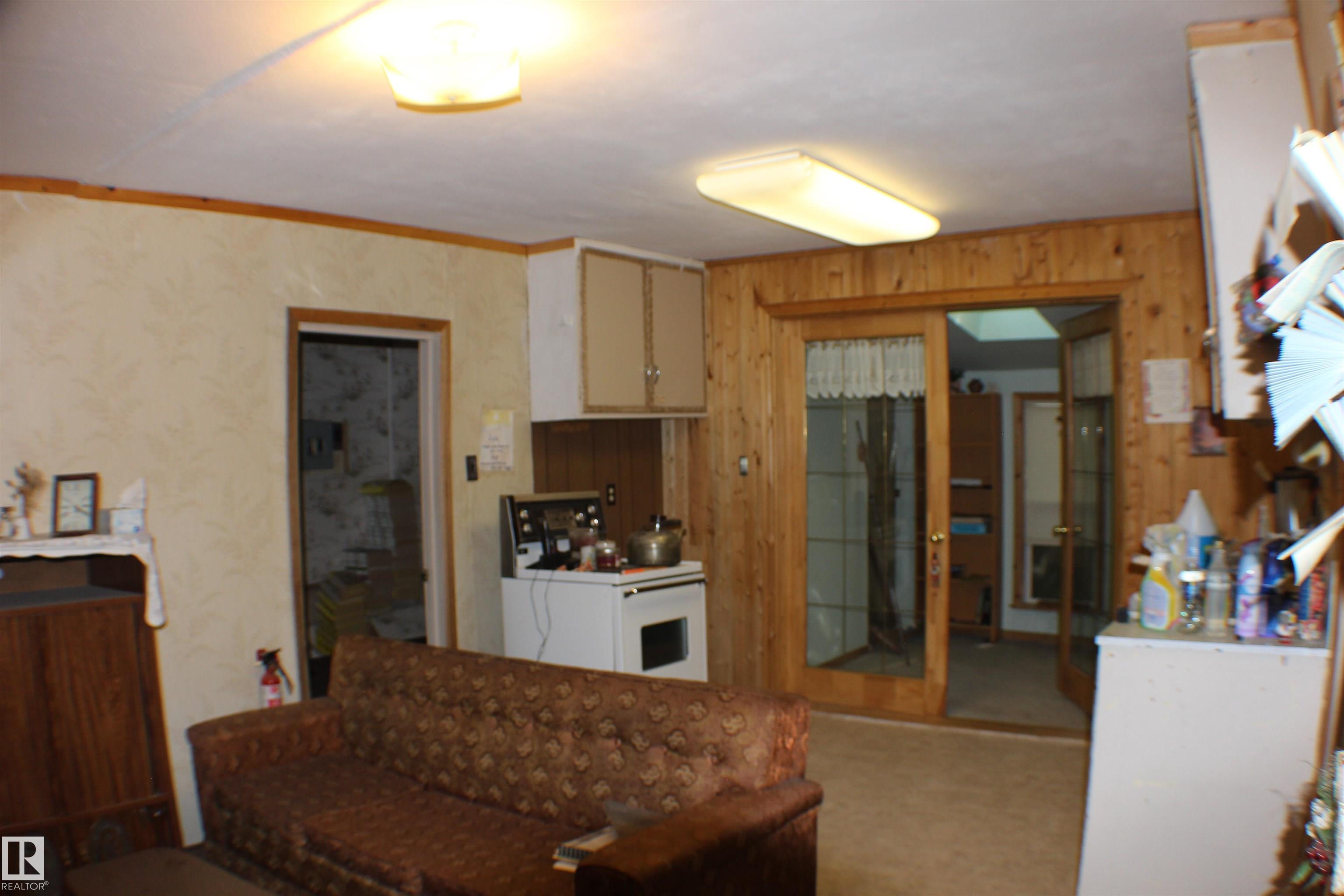 Photo 7 at 620 Lakeside point(e), Spring Lake, Rural Parkland County