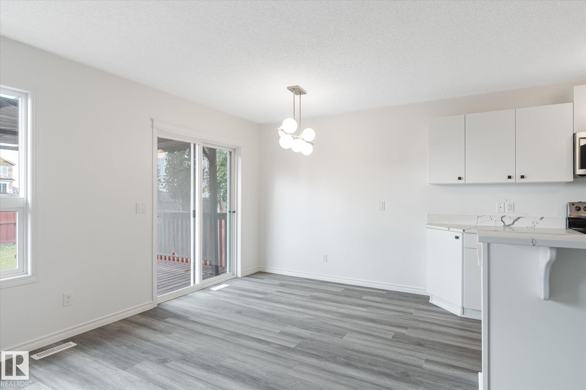 Photo 8 at 42 Catalina Court, Sienna, Fort Saskatchewan