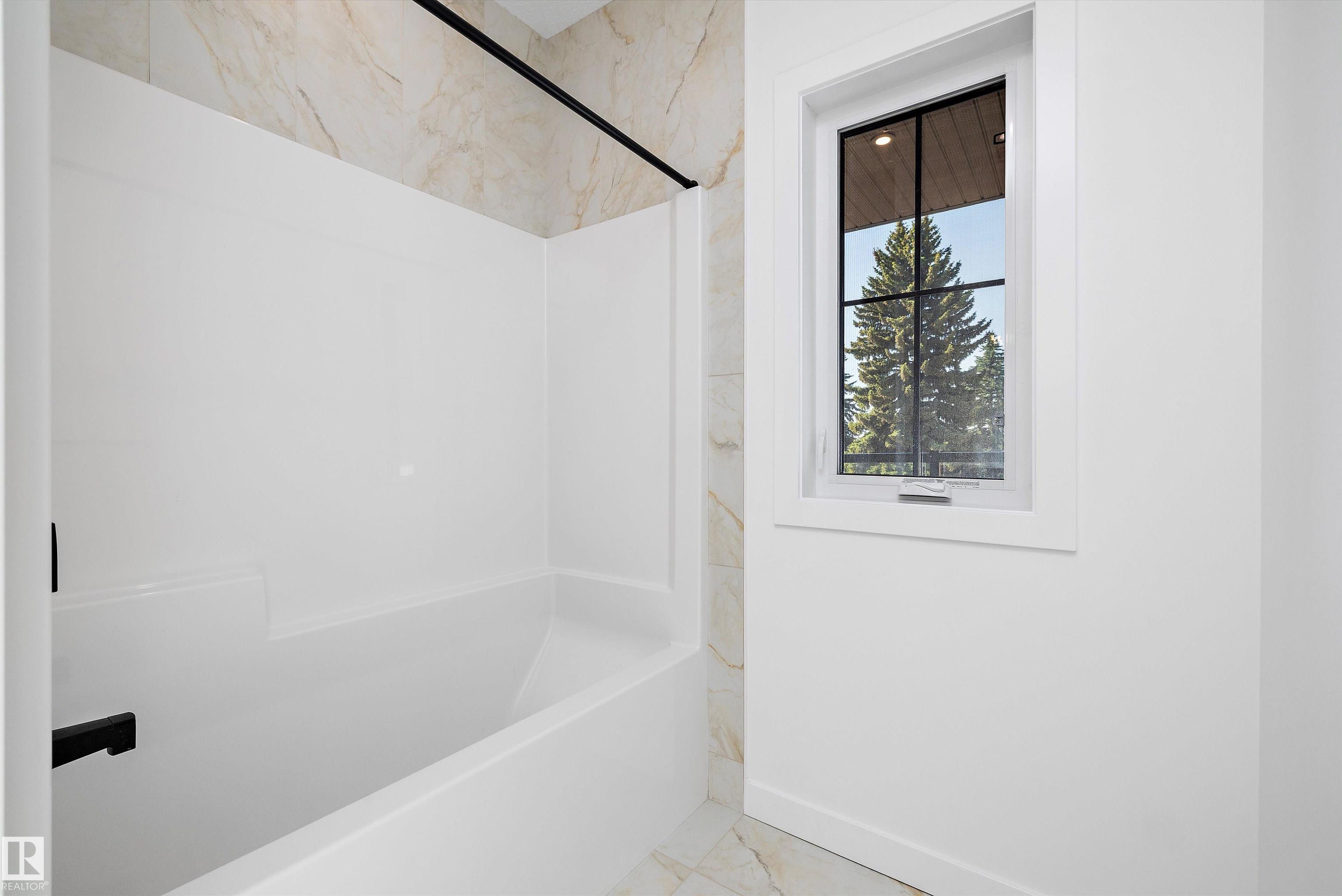 Photo 24 at 7505 Rowland Road NW, Forest Heights, Edmonton