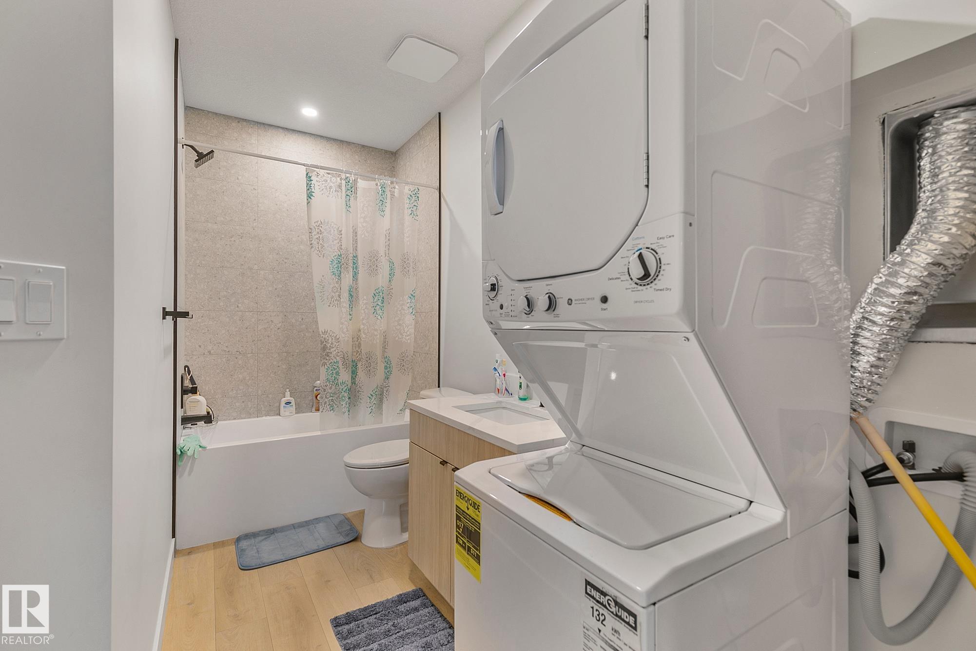 Photo 21 at 14904 109 Avenue NW, Grovenor, Edmonton