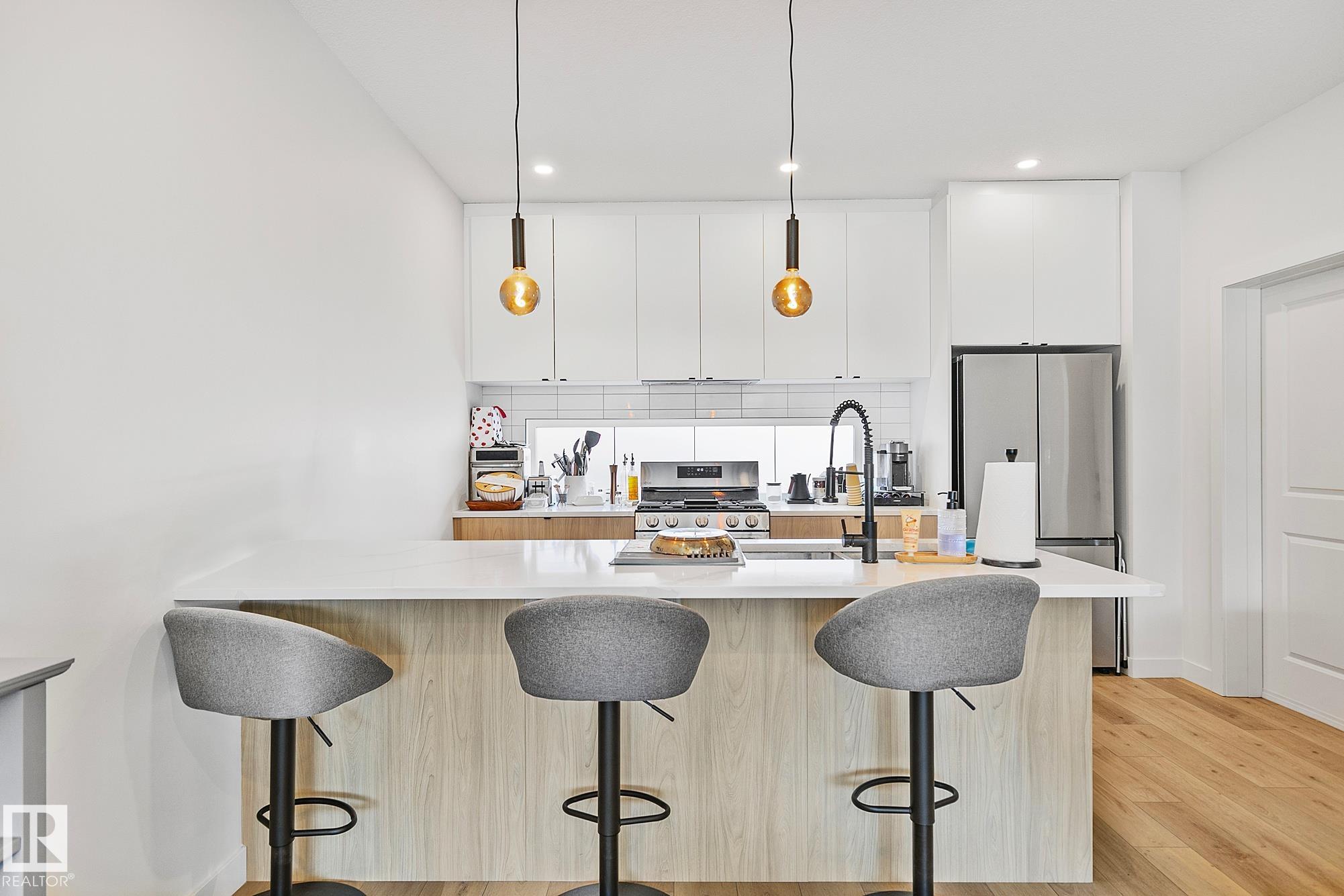 Photo 40 at 14904 109 Avenue NW, Grovenor, Edmonton