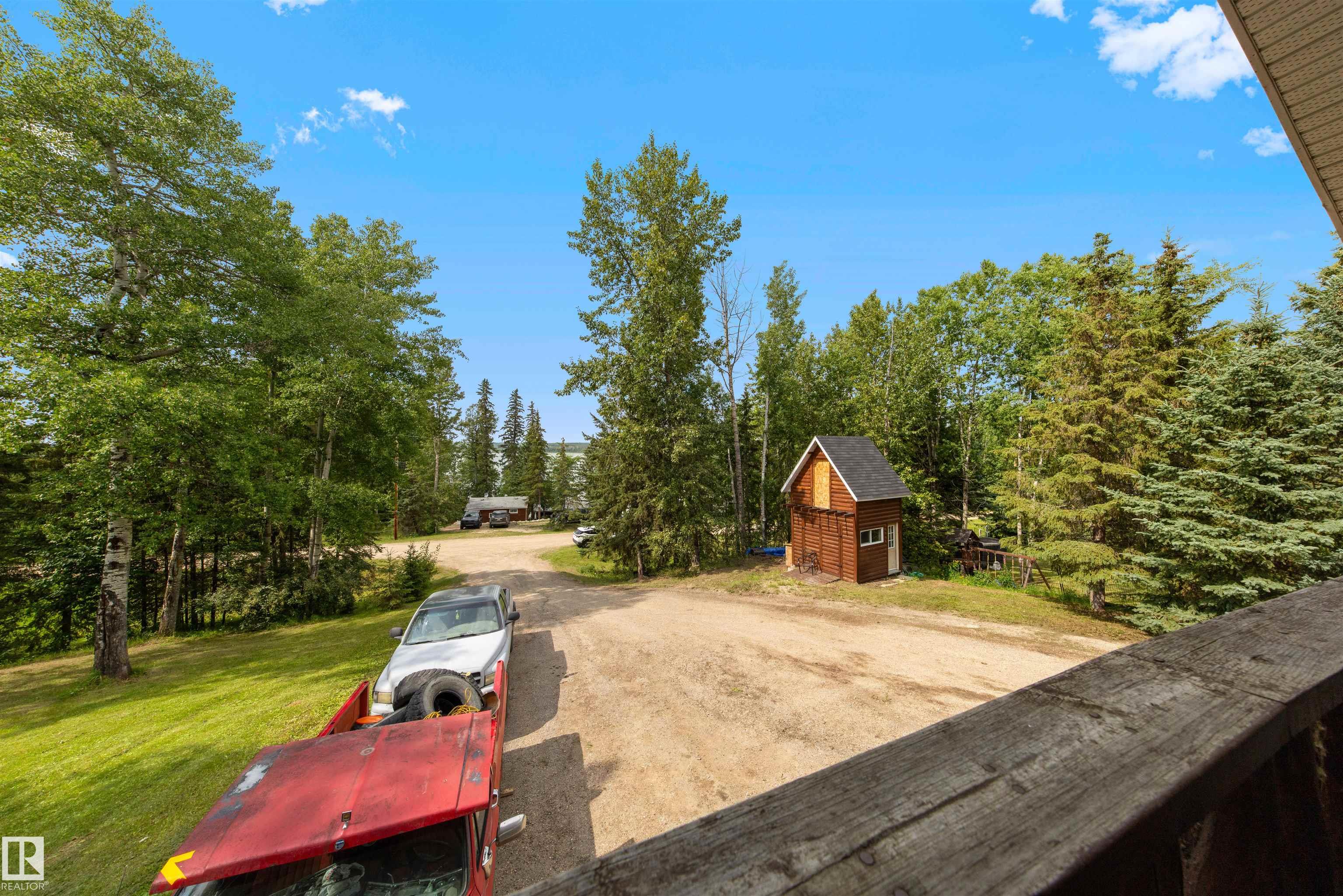 Photo 15 at 11 - 6020 Twp Road 534, Isle Cove, Rural Parkland County