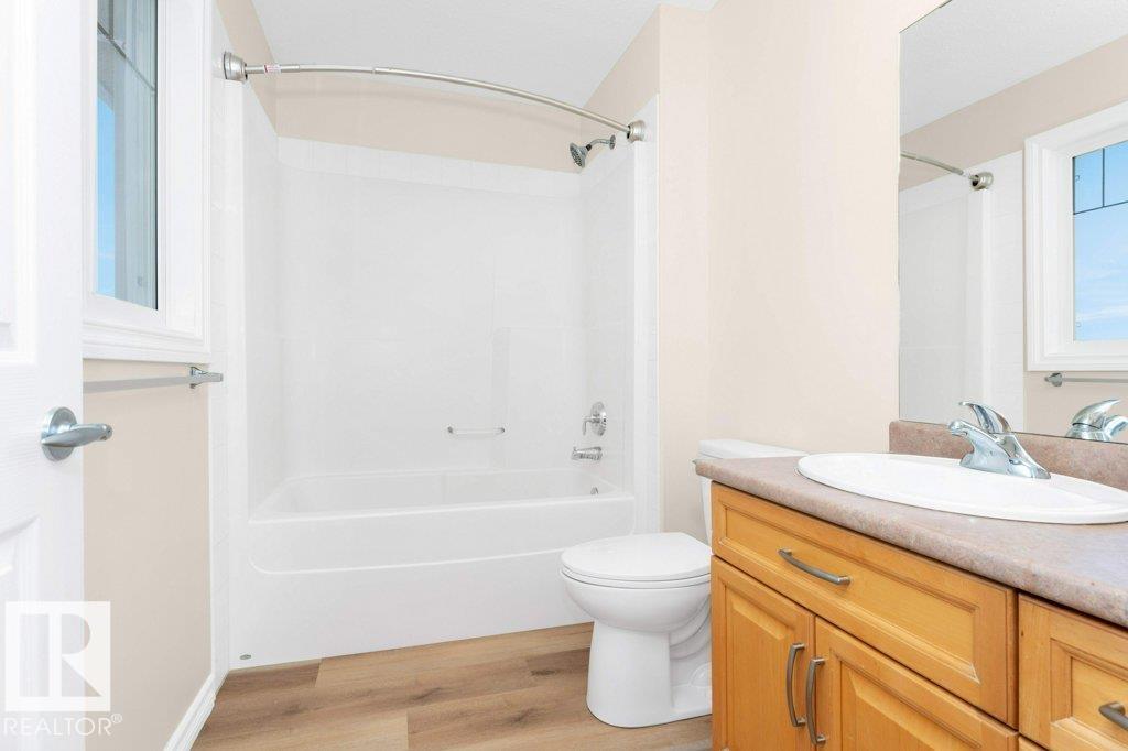 http://cdnparap120.paragonrels.com/ParagonImages/Property/p12/RAE/225364225/25/0/0/7a844a5245a6b1dd0b8fb28aea1ac85f/1/90ec7cf409db184206598ddfaeeed985/225364225-e295860a-8865-4651-a26a-cf8daadceda4.JPG