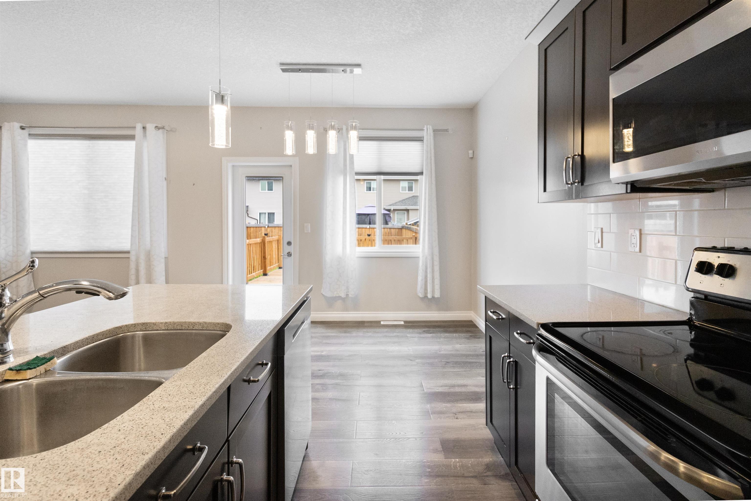 Photo 13 at 37 Roseberry Lane, South Fort, Fort Saskatchewan