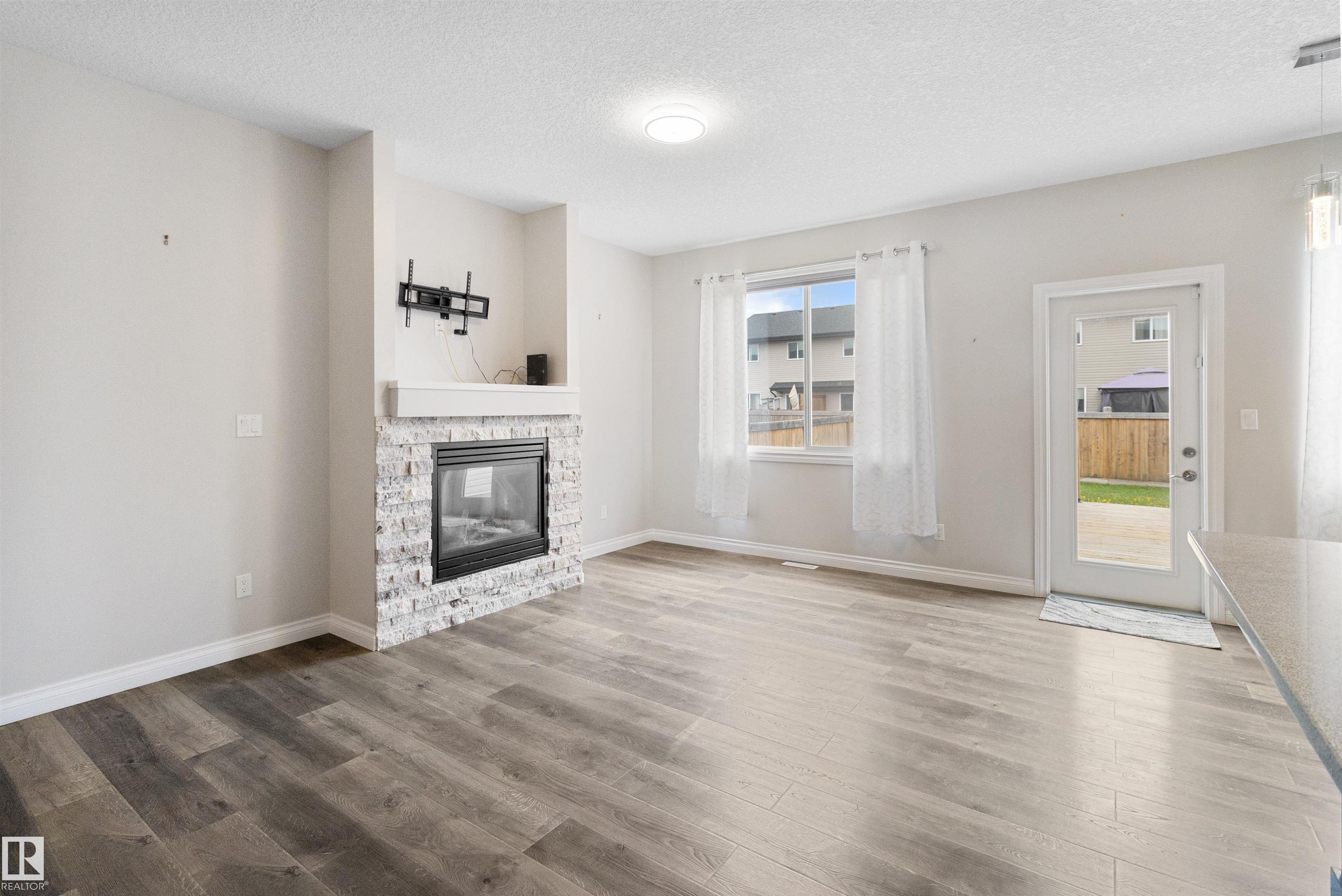 Photo 19 at 37 Roseberry Lane, South Fort, Fort Saskatchewan