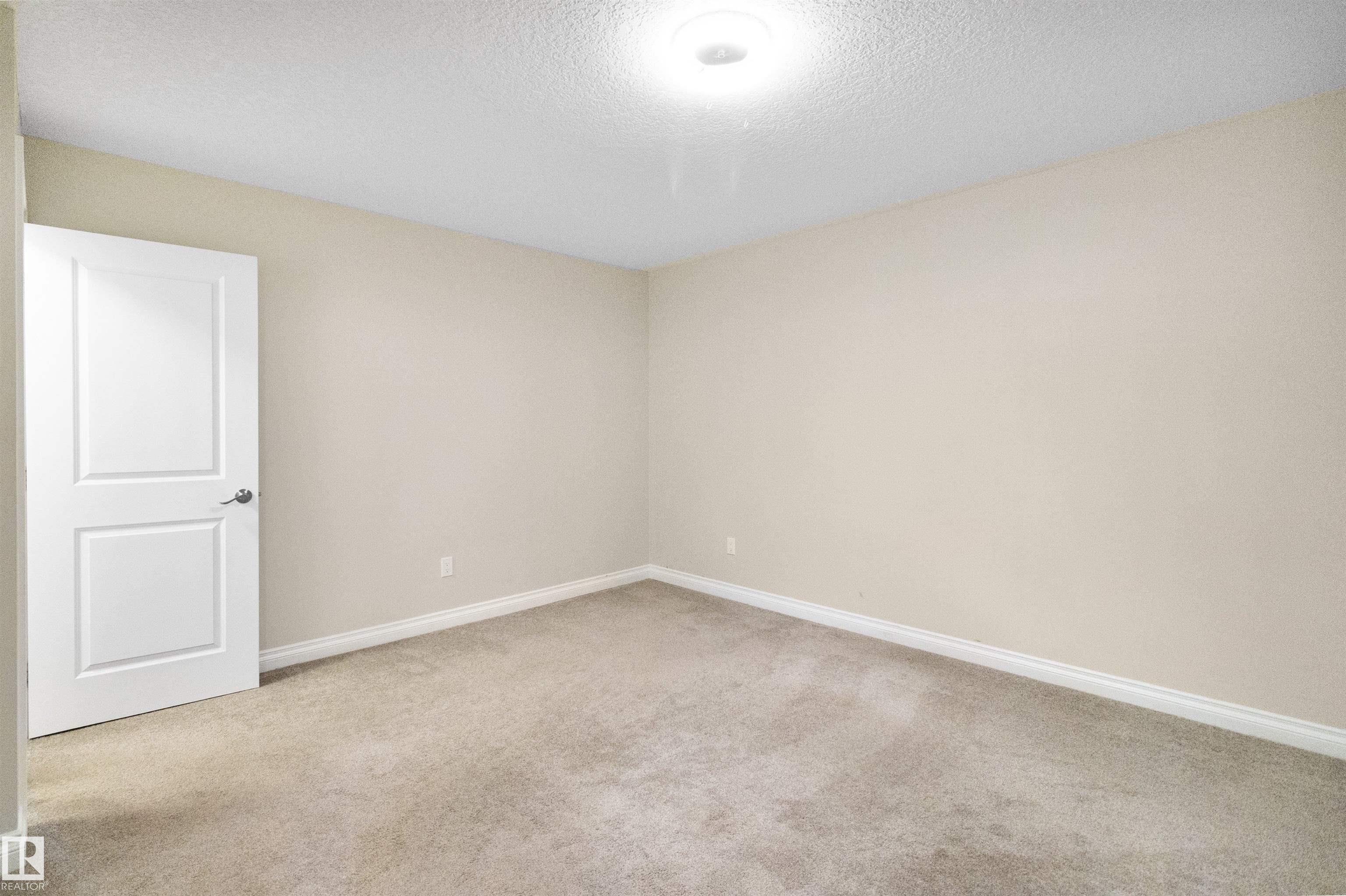 Photo 25 at 37 Roseberry Lane, South Fort, Fort Saskatchewan
