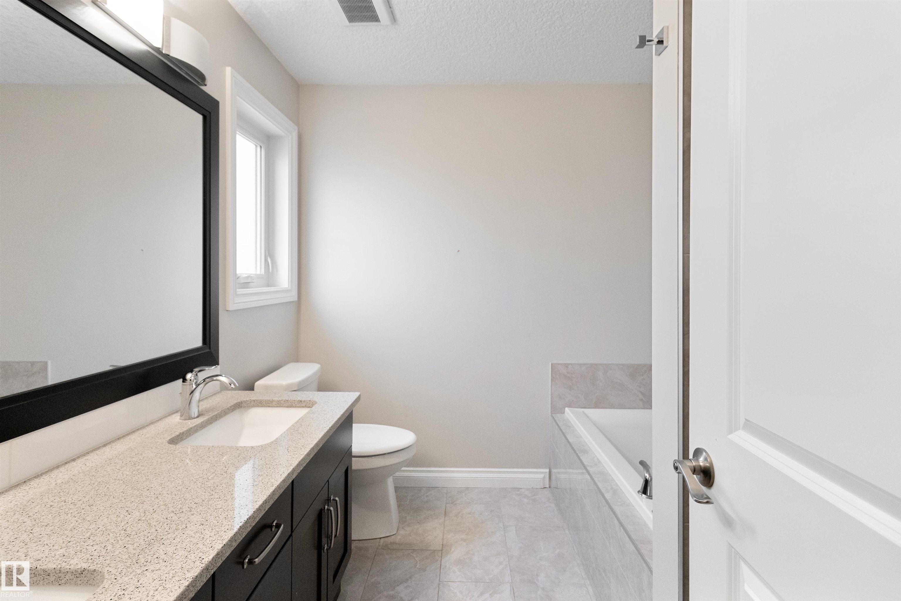 Photo 28 at 37 Roseberry Lane, South Fort, Fort Saskatchewan